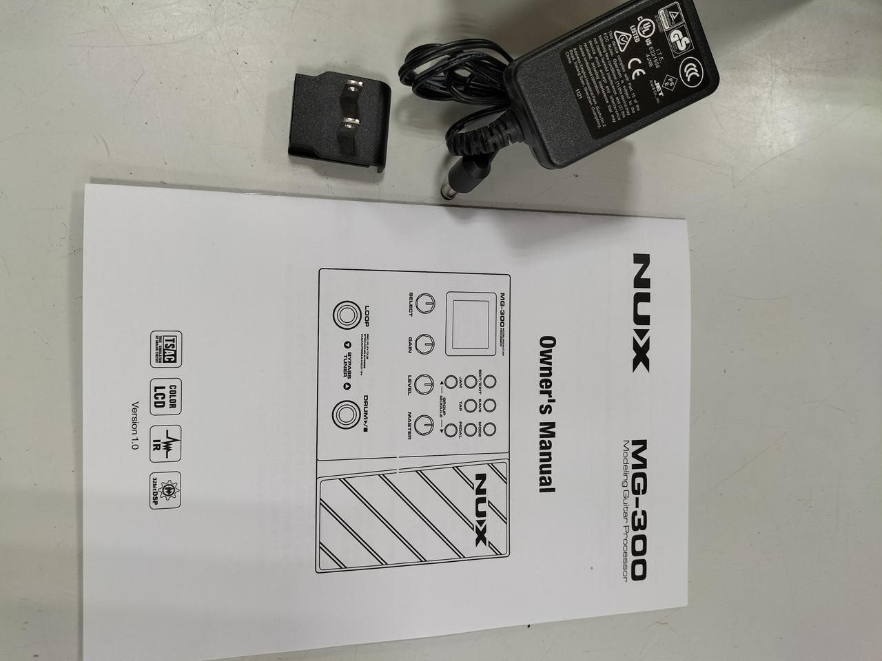 NUX MG-300 multi-effector modeling guitar processor w/ Box Testsed Japan