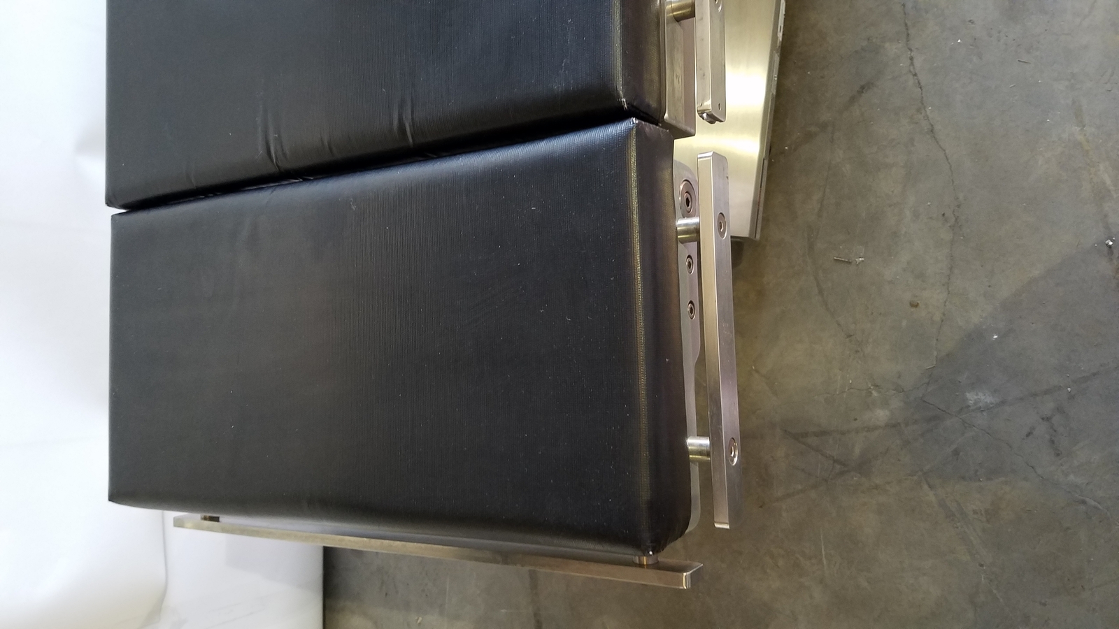 Skytron 1700 Surgical Table With Hand Control
