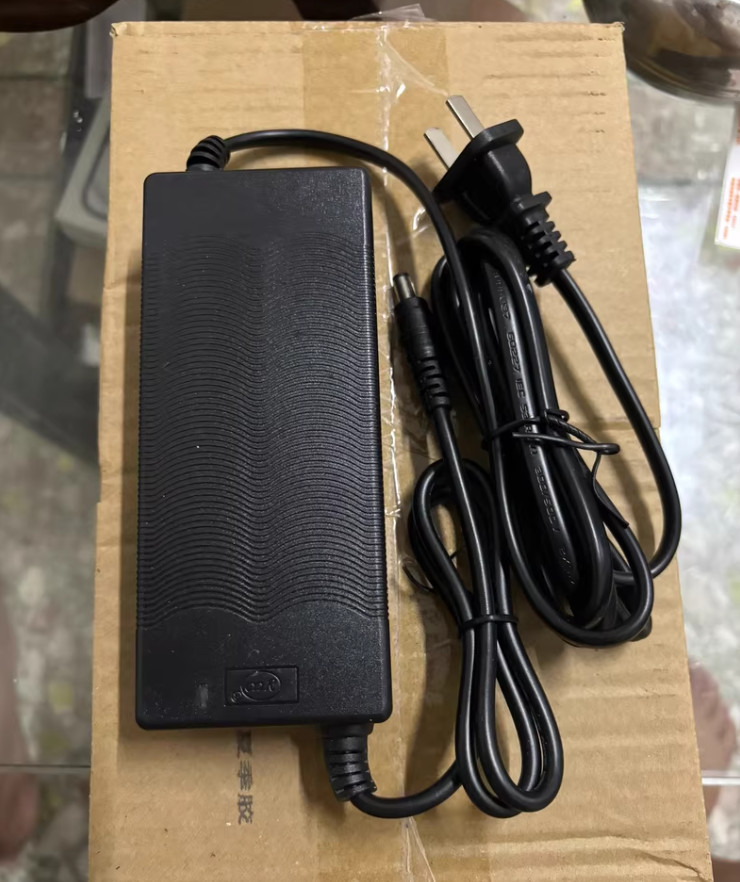 AC Adapter Power Suppply For IBM 6658-XXX 6657-XXX 9512-XXX series