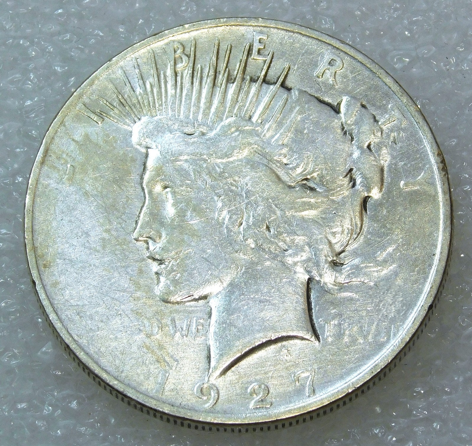 1927 D Peace Silver Dollar XF Frosty luster in saflip #M392