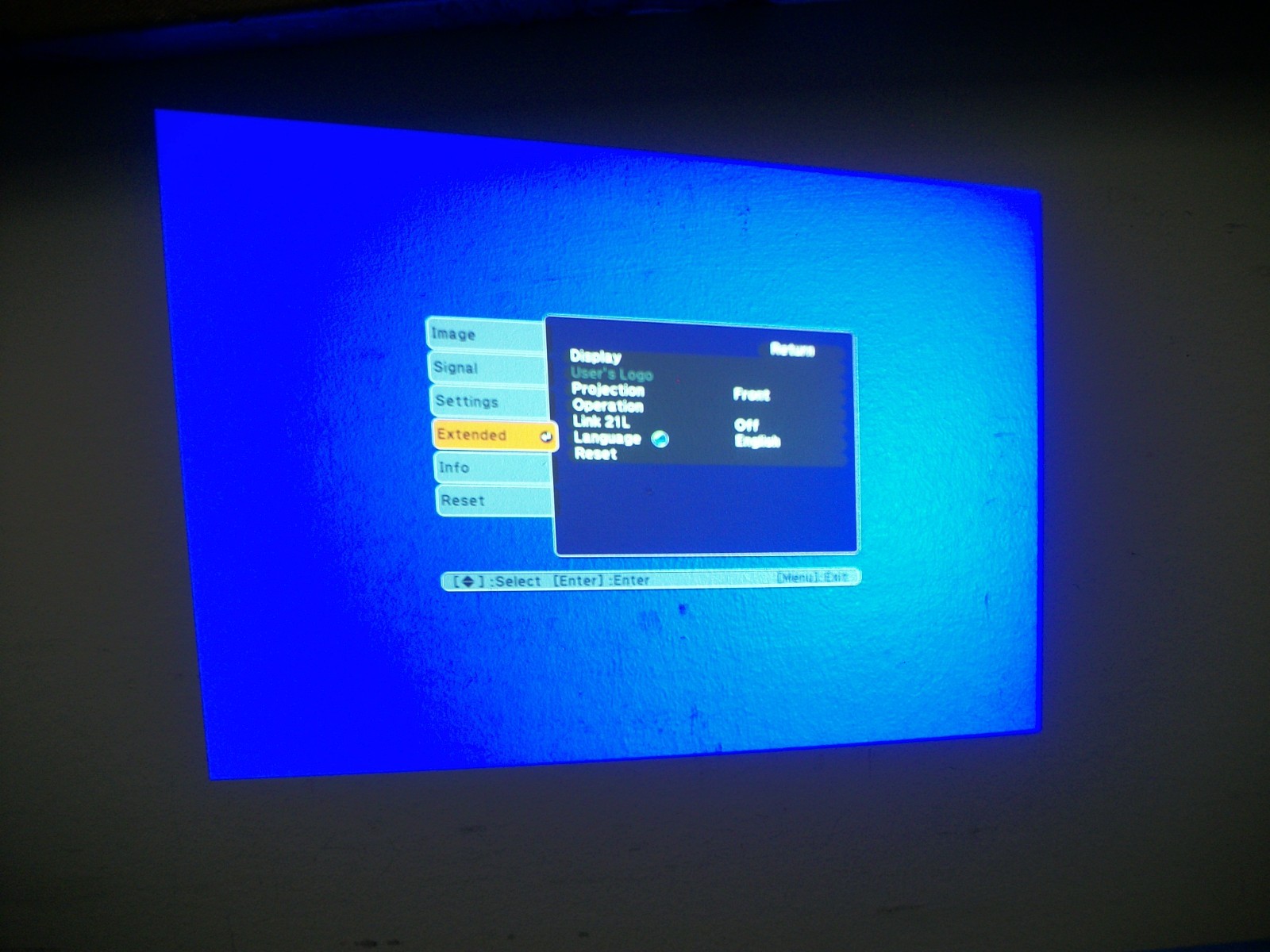 EPSON EMP-X5 PowerLite 77C LCD Presentation Projector w/Case & Cords Shown