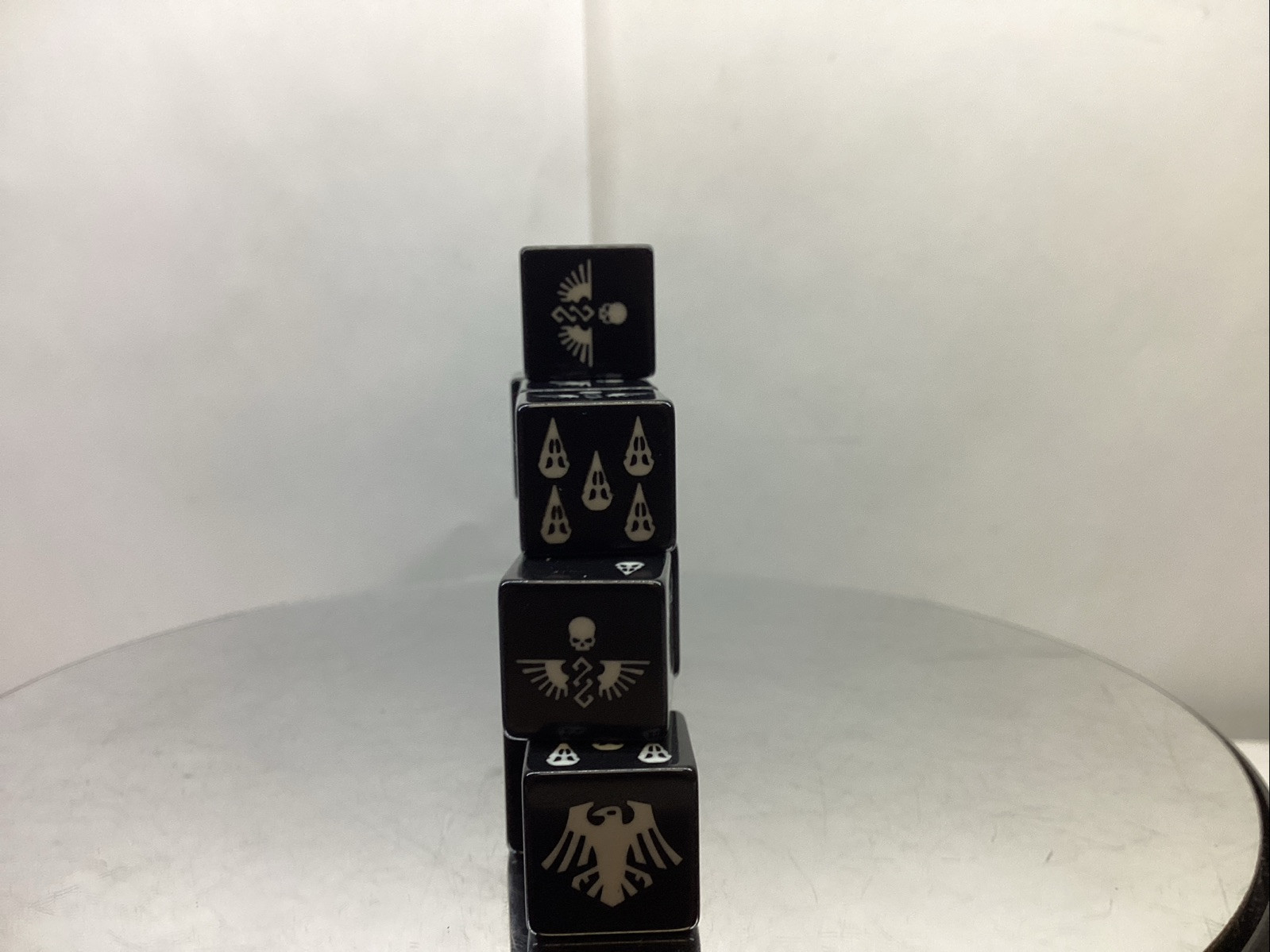 Warhammer 40K RAVEN GUARD DICE SET x20 d6 dice OOP CM21518