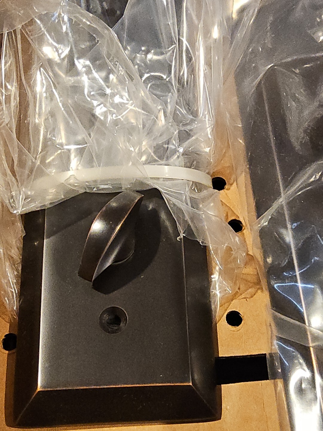 Emtek 4415crhus10B. RH. Keyed Entry Handleset