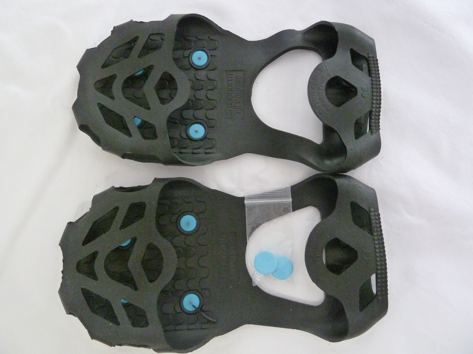 DUENORTH Everyday Snow & Ice Shoe Traction Aid~~Small~~Black