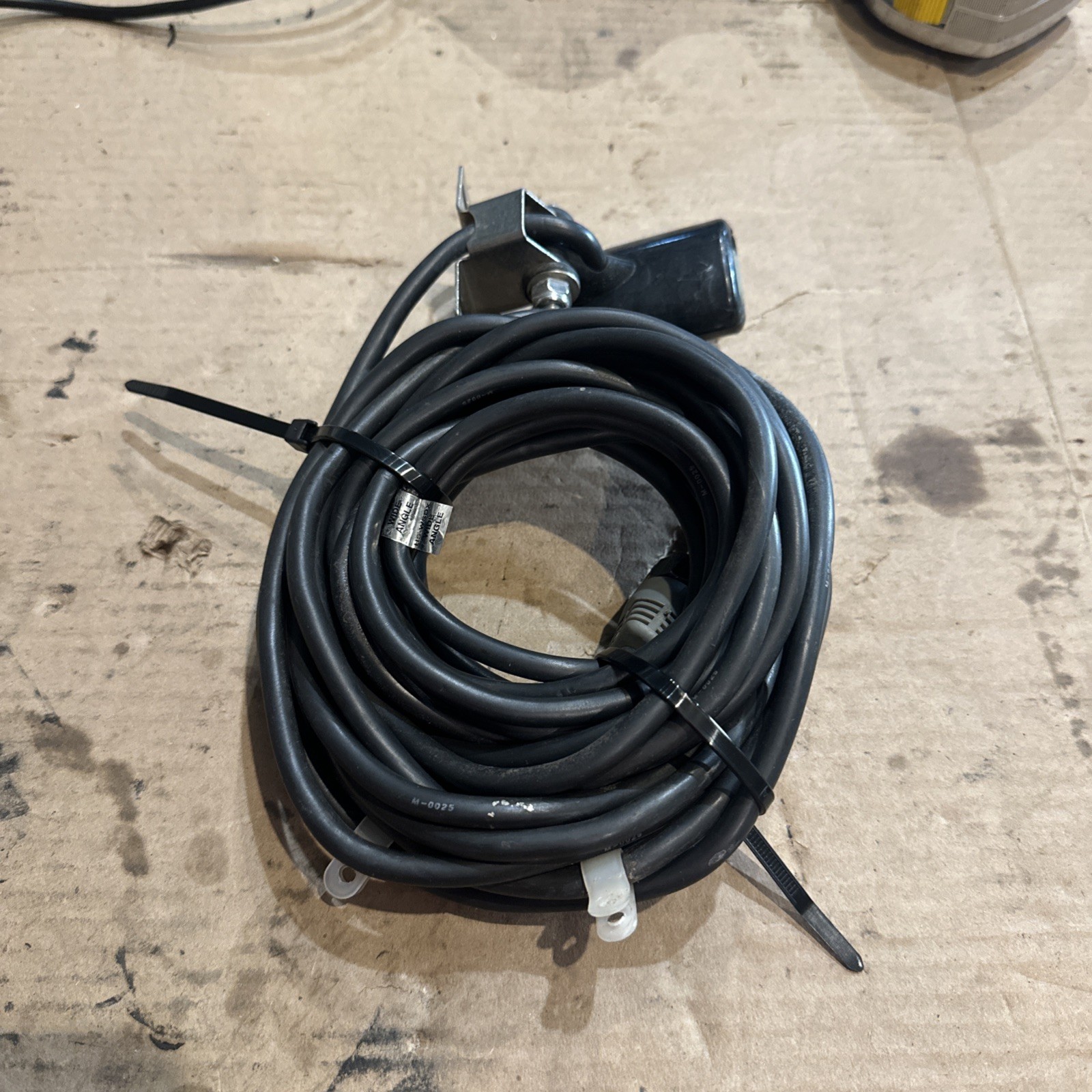 Lowrance HS-WSDX Transducer 21 Feet Long With Temp Sensor