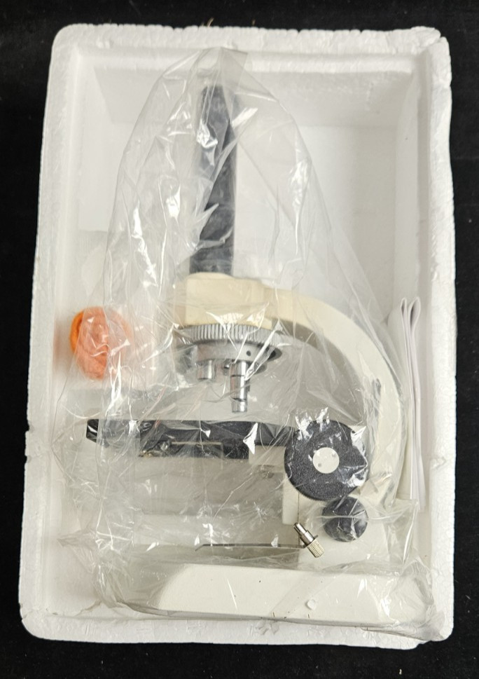Radical Biological Prism Middle School Microscope