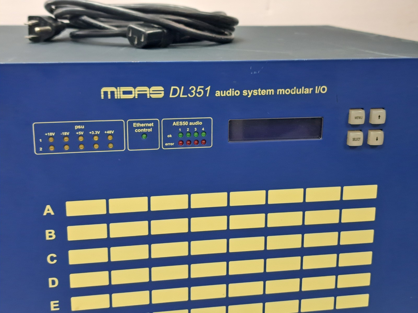 Midas DL351 Modular Stage Box with 8 DL441 Mic Line Input Card 64 Inputs