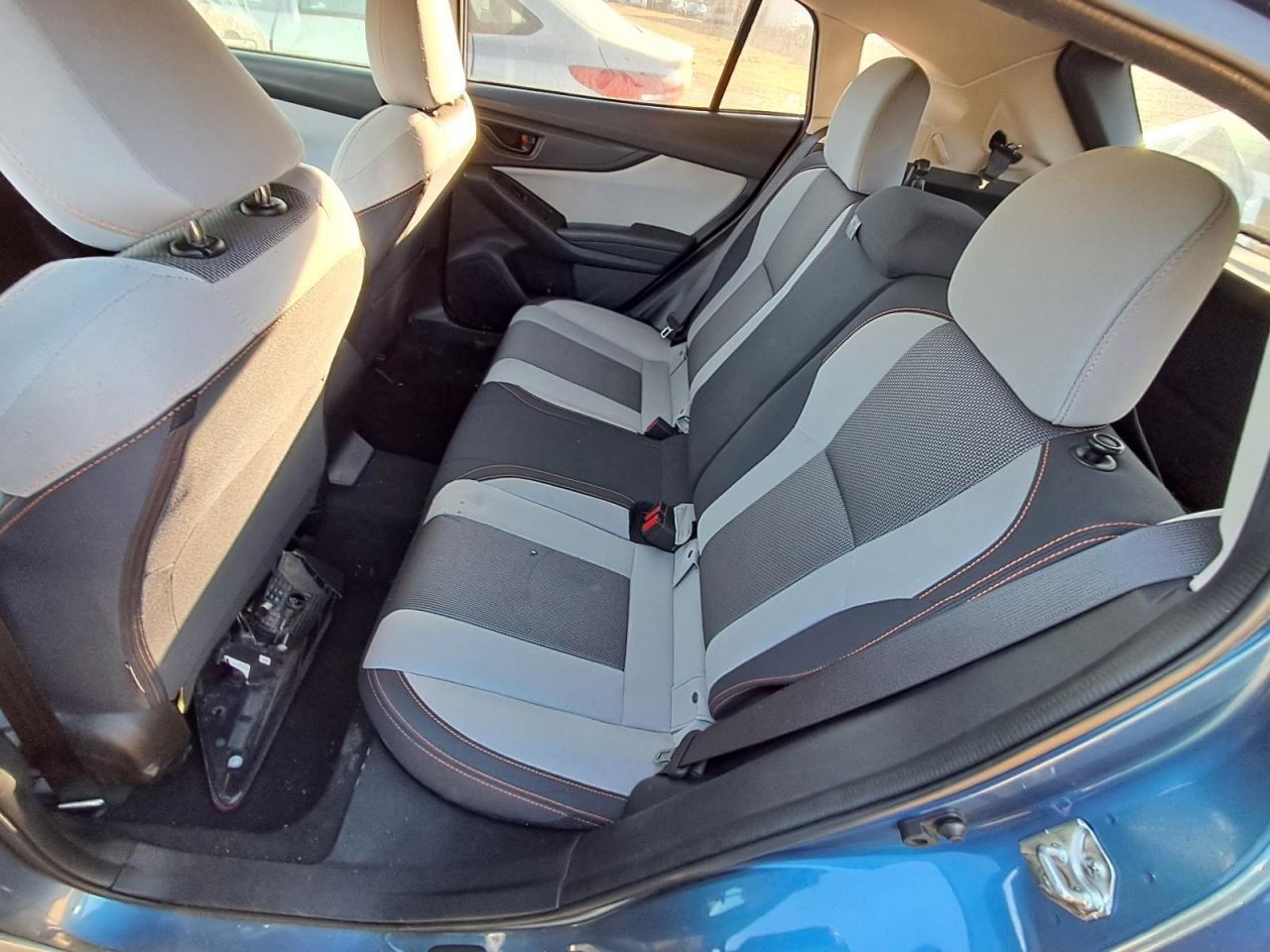 XV CROSST 2018 Glove Box 4856277