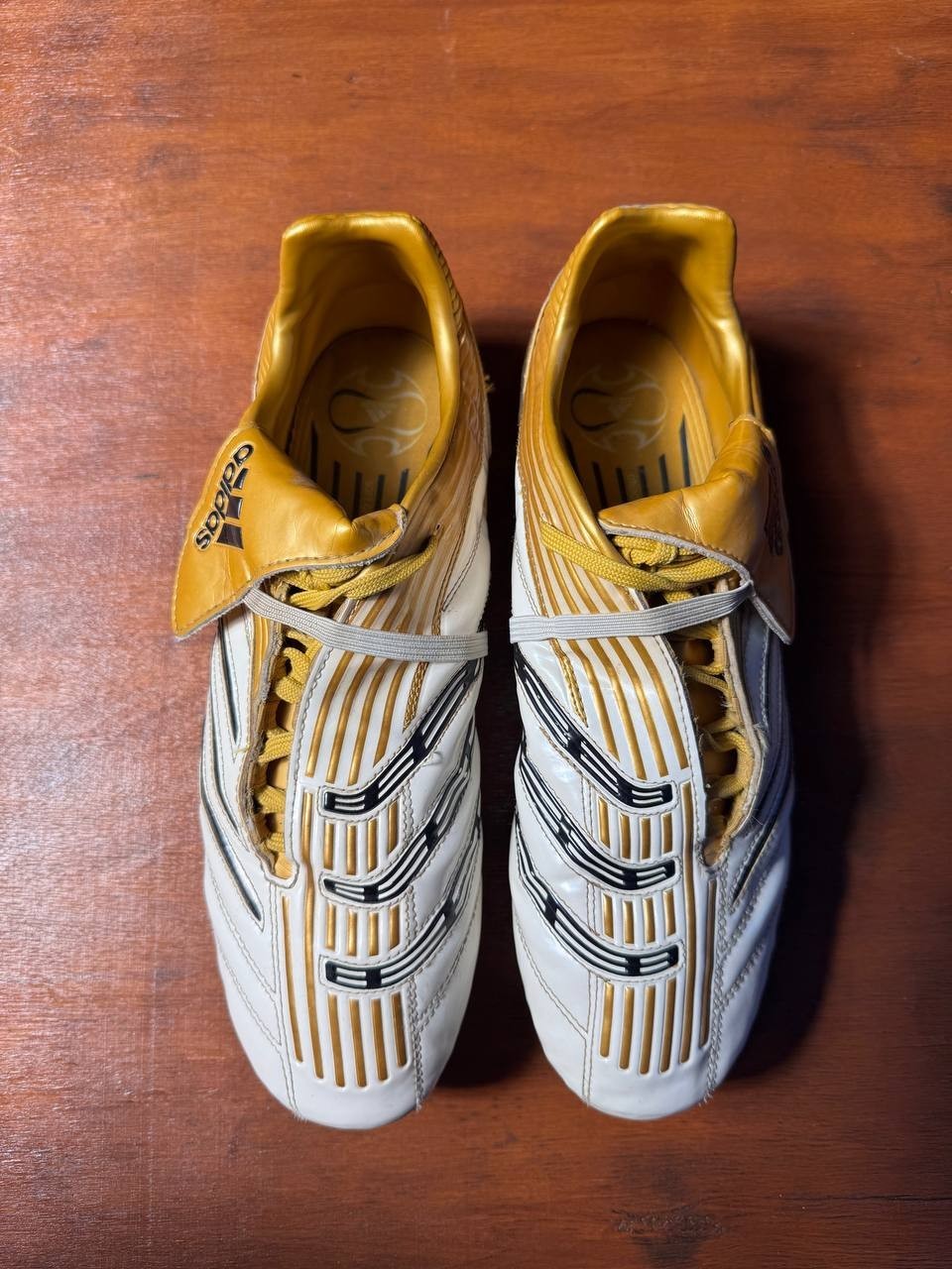 ADIDAS PREDATOR ABSOLUTE 2006 FOOTBALL BOOTS CLEATS GOLD SIZE UK 9 MEN 462520