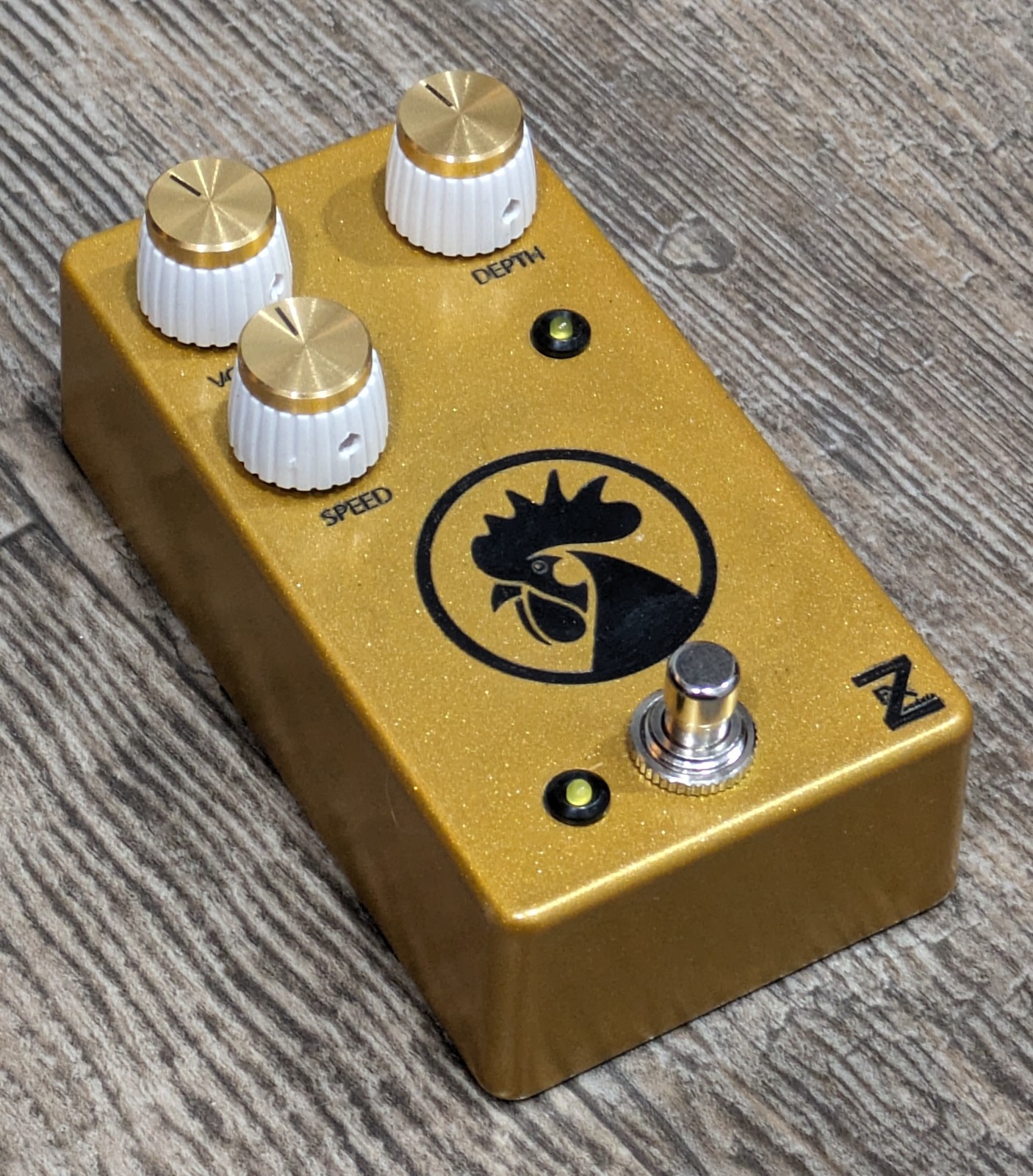 Chicken Tremolo - Z-Fx Pedals (Harmonic Tremolo)