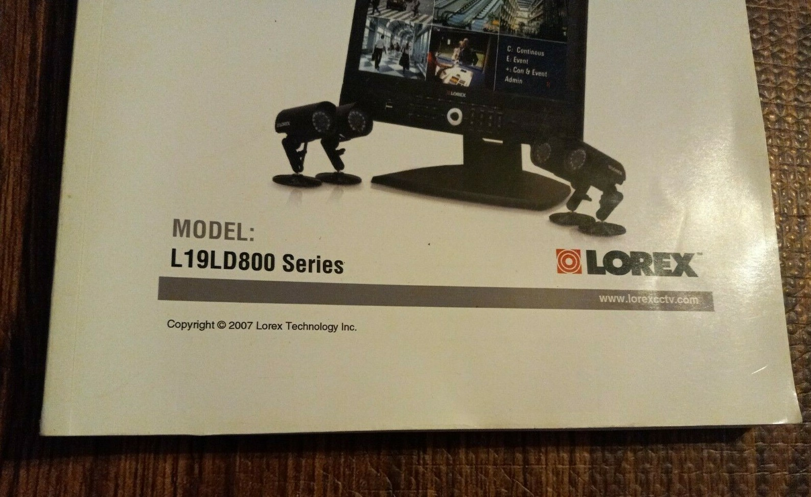 Lorex Professional 19" LCD Observation system Instruction Manual L19D800