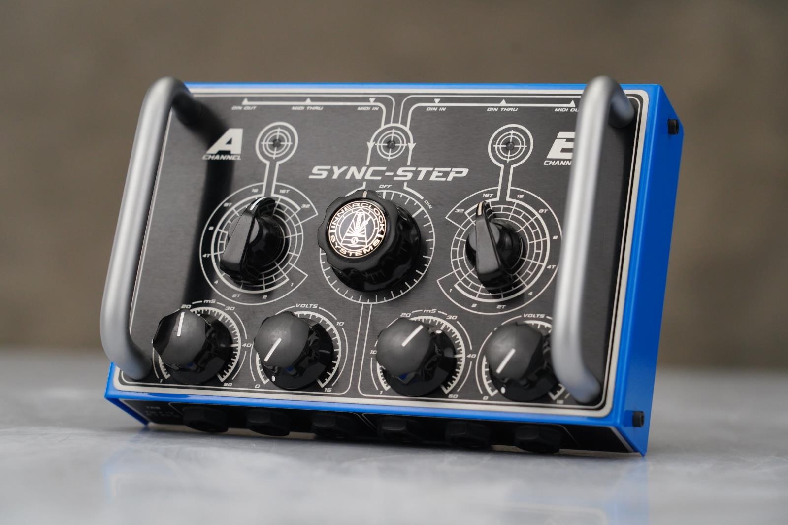 Innerclock Systems Sync-Step 2 Channel MIDI Step Synchronizer #58725