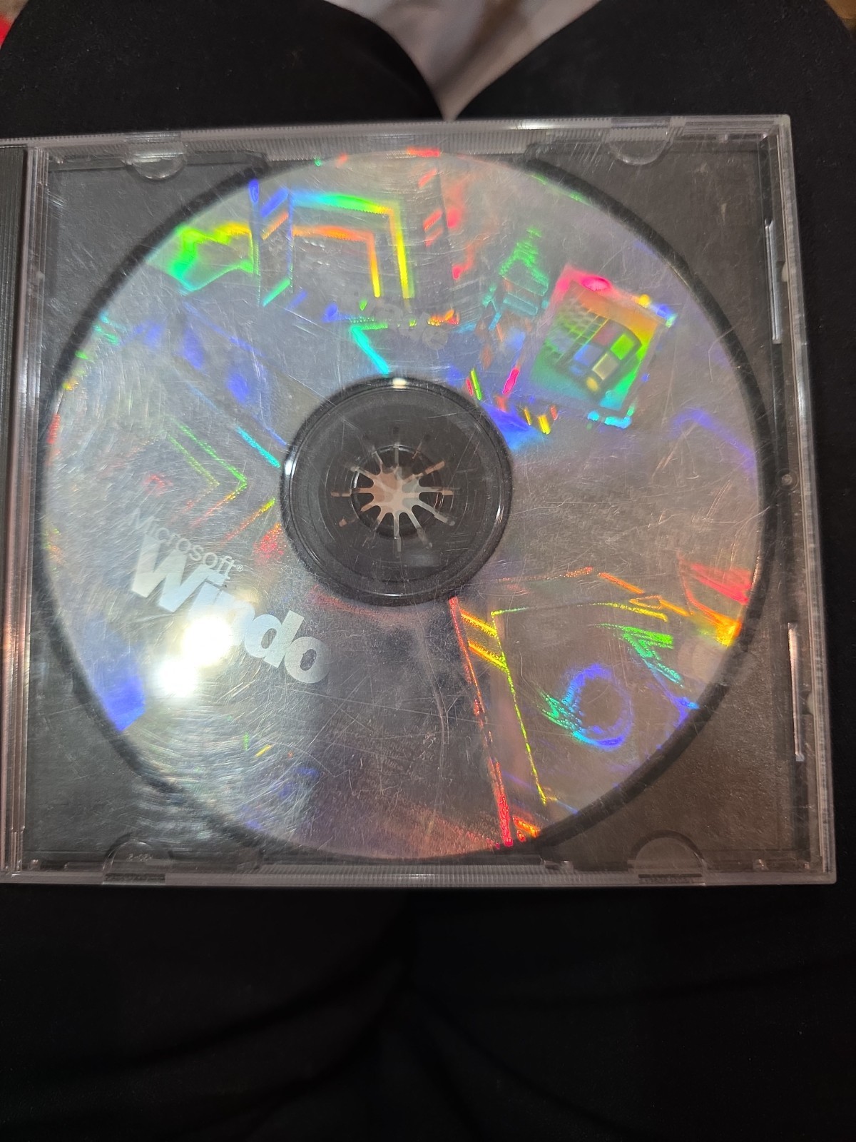 MICROSOFT WINDOWS ME MILLENNIUM EDITION UPGRADE OPERATING SYSTEM MS WIN With Key