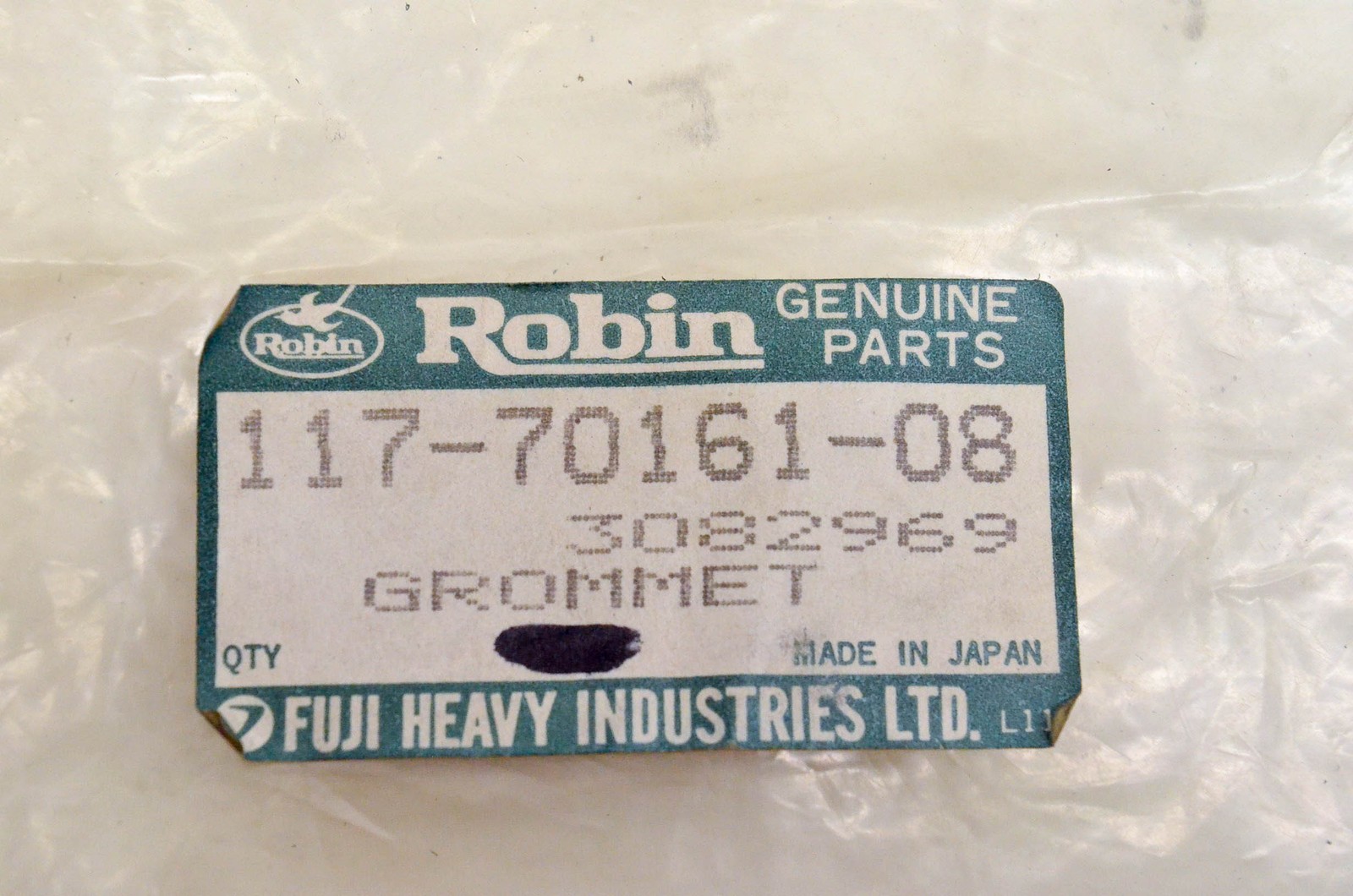 Robin 117-70161-08, 3082969 Grommet NOS