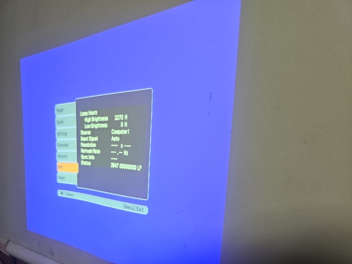 Epson Powerlite 83C EMP-83 LCD Projector 2270 hours used