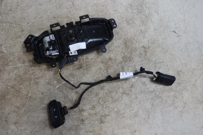 2018-2023 Jeep Wrangler Gladiator Front Right Interior Door Handle 68282334