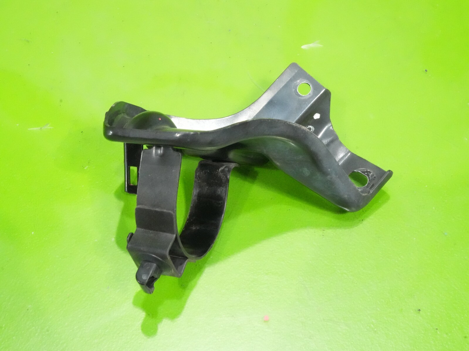 94-01 Integra OEM firewall fuel gas filter mount bracket support holder