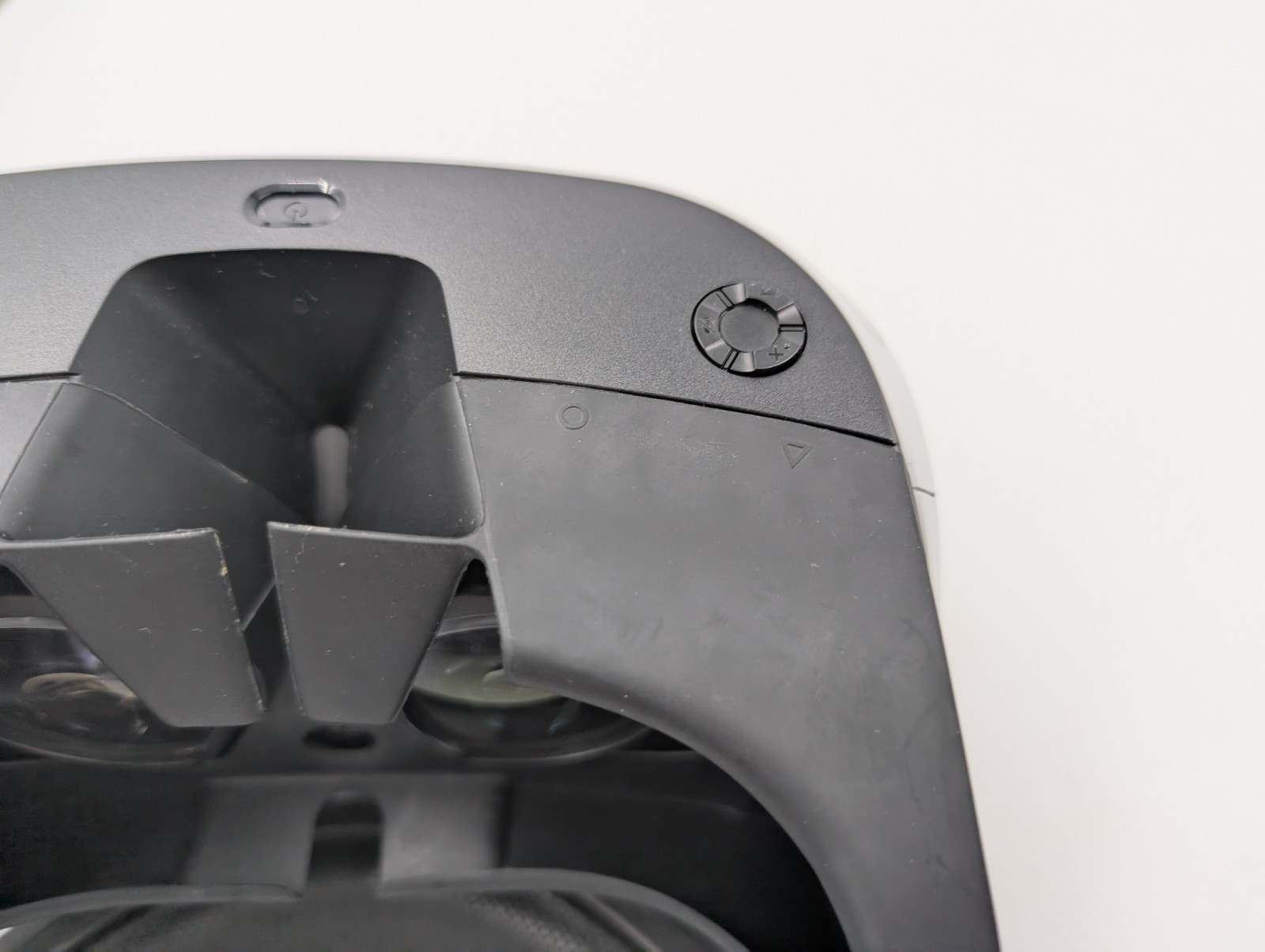 Sony PlayStation PS VR1 Headset Only (No Processor) - ZVR2 Version (260066)