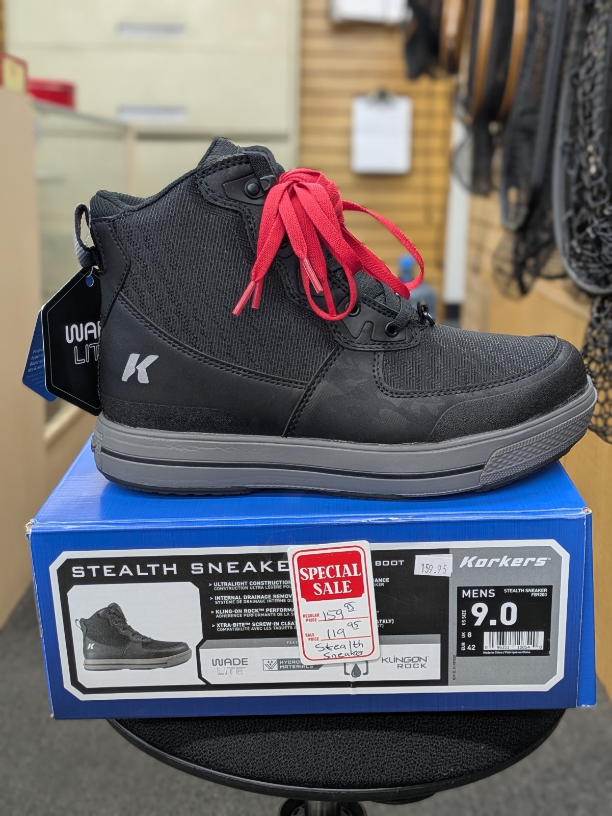 Korkers Stealth Sneaker Size 9