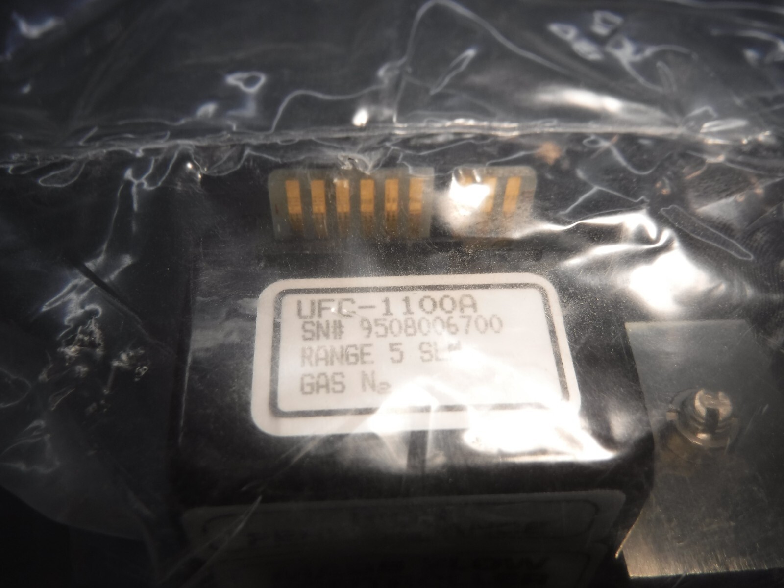 Unit Model: UFC-1100A Range: 5 SLM Gas: N2 Mass Flow Controller
