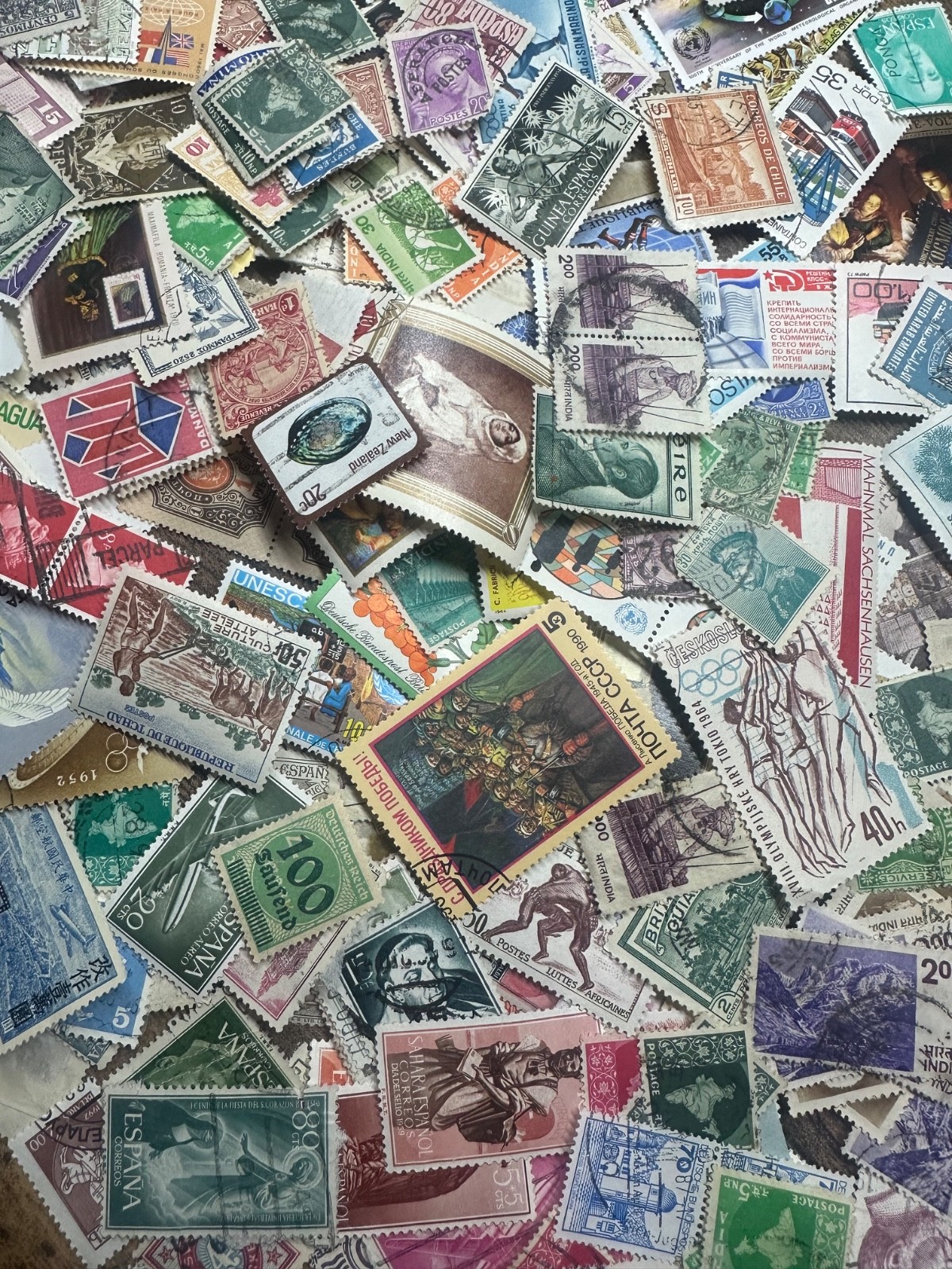 Worldwide Used Stamps Off Paper 4 oz 1/4 lb Bulk Lot Mixed Countries Kiloware