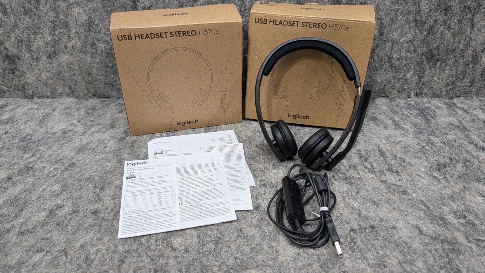 2 x Logitech H570e USB Stereo Headset Black Boom Mic Adjustable Headband