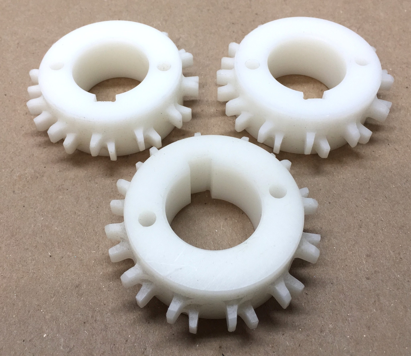 Acetal 12-Tooth Sprocket w/1" Round Bore with Keyway S3E1XXCDH5NG [Lot of 3] NOS
