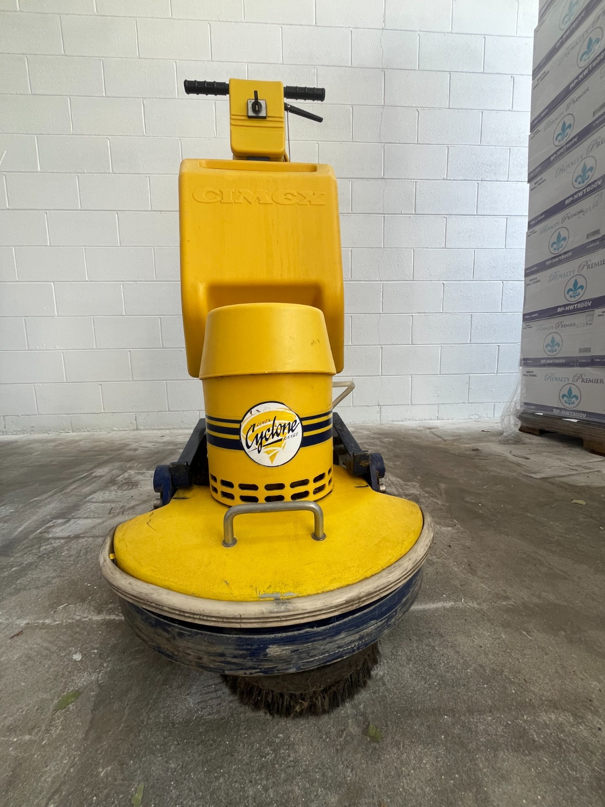 Cimex CR48CM commercial carpet scrubber