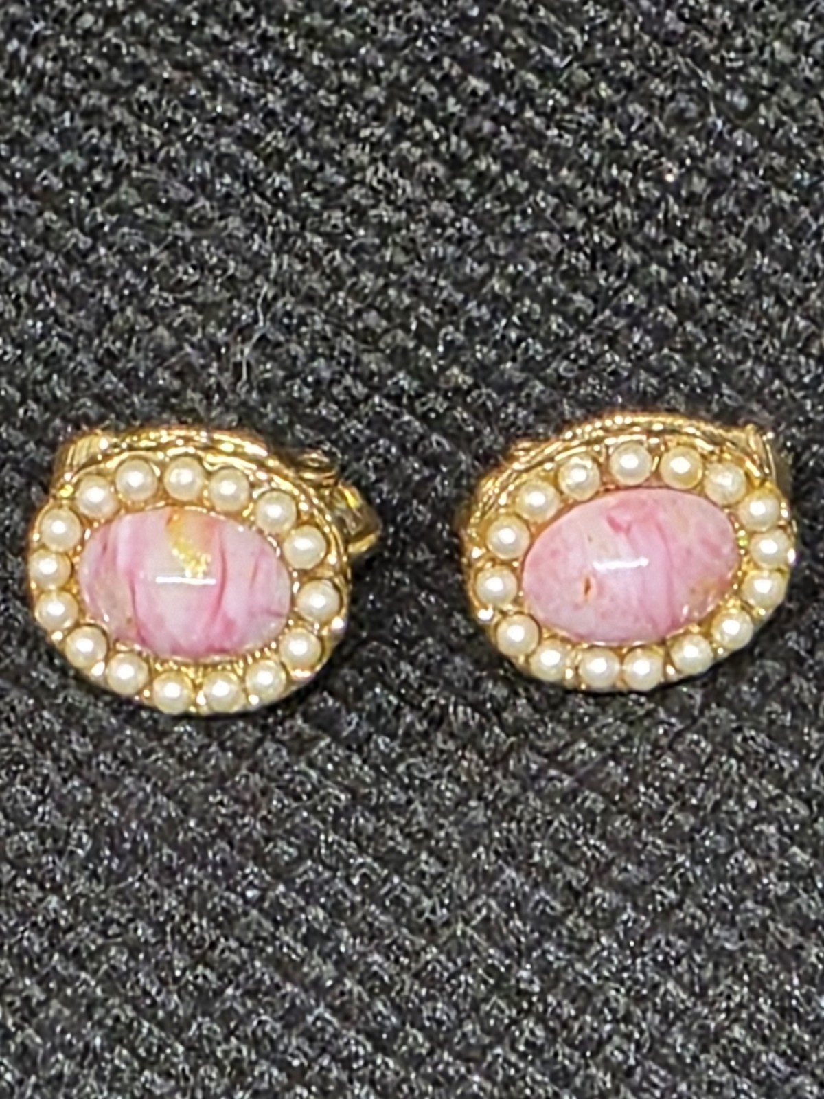 Vintage Gold Tone Clip On Earrings Pink Marble