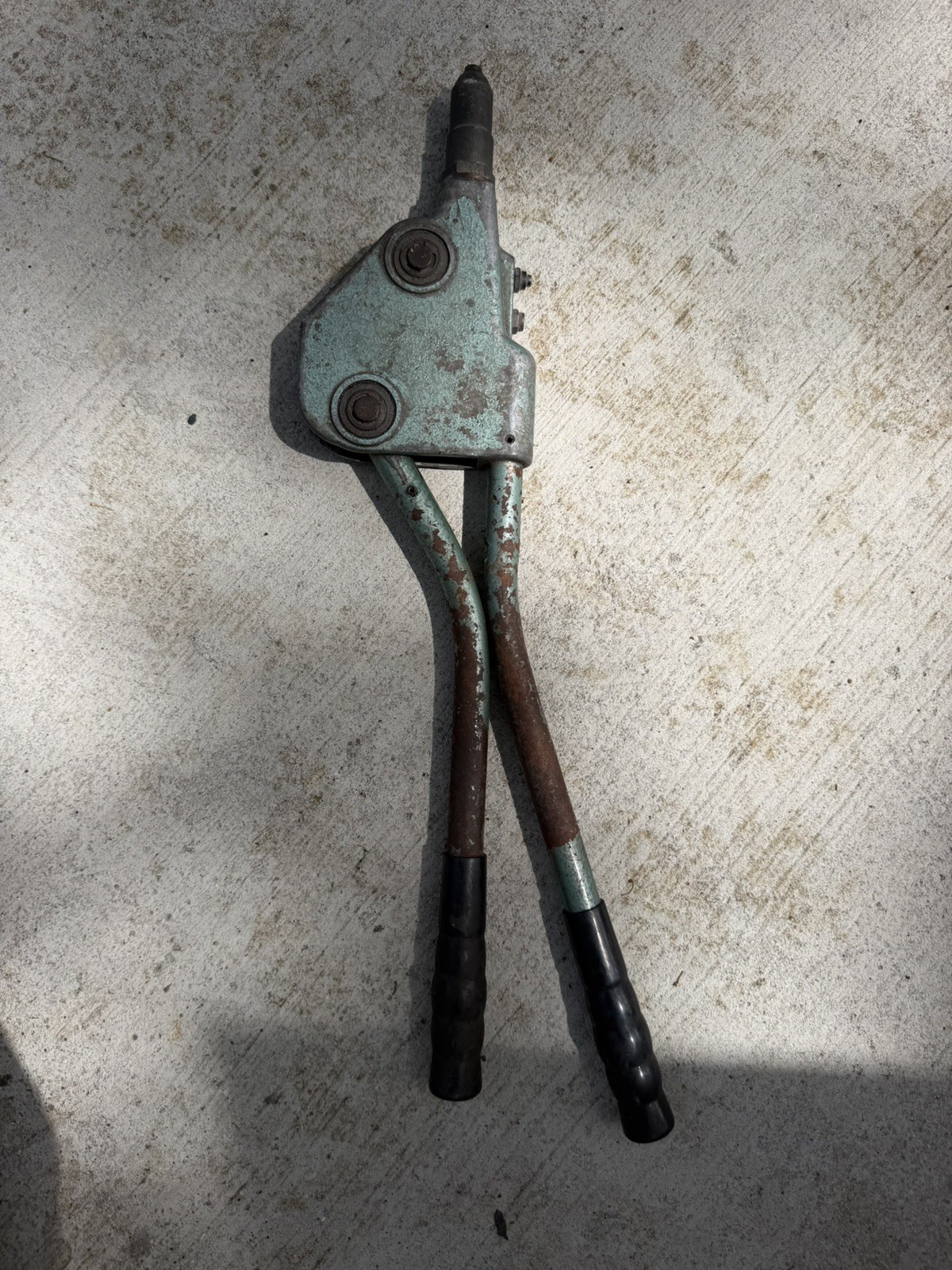 Marson 39010 Big Daddy Hand Riveter Heavy Duty Rivet Tool