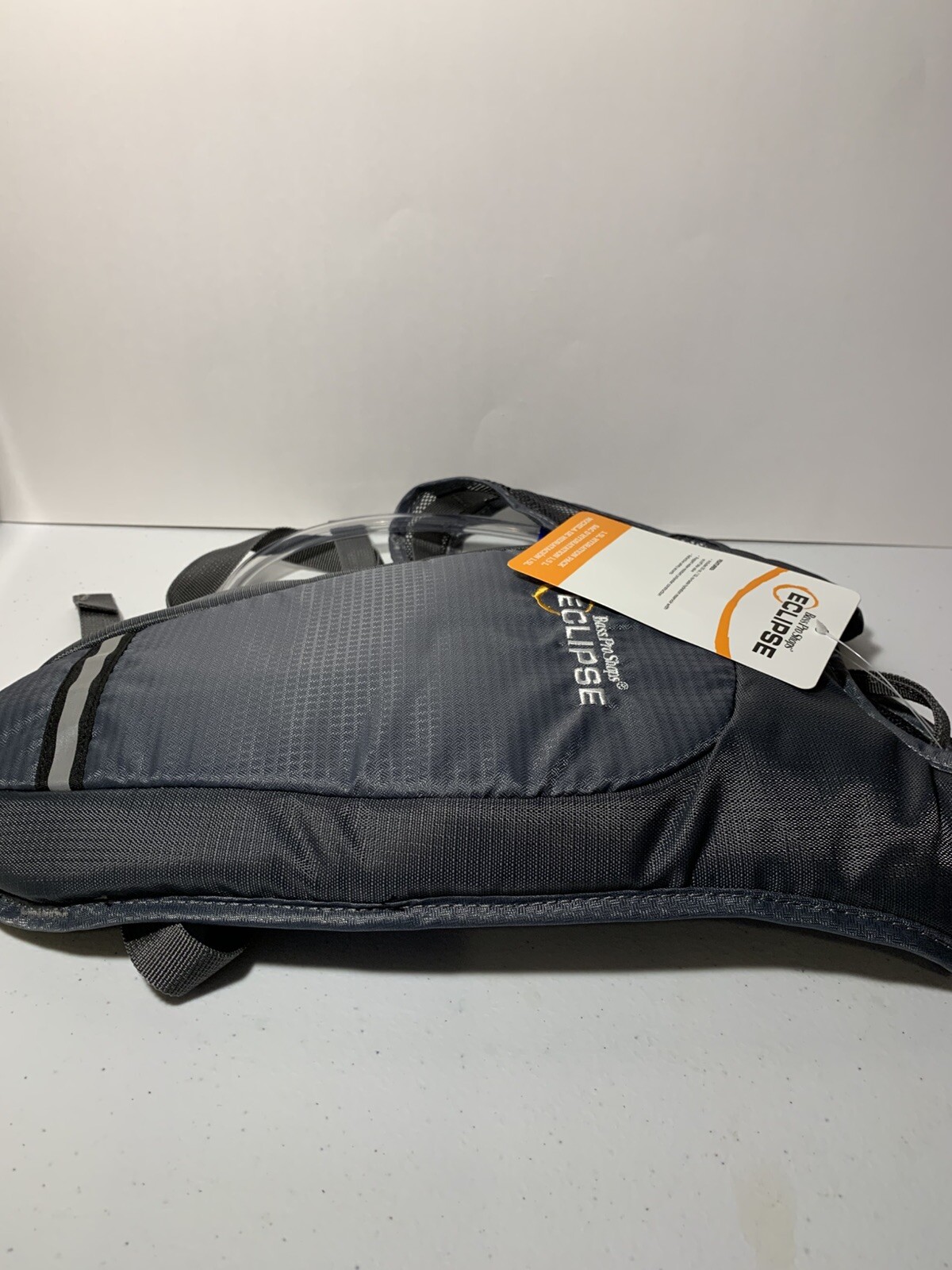 NEW Hydration Pack Bass Pro Shops Eclipse 1.5L/50-oz. Gray