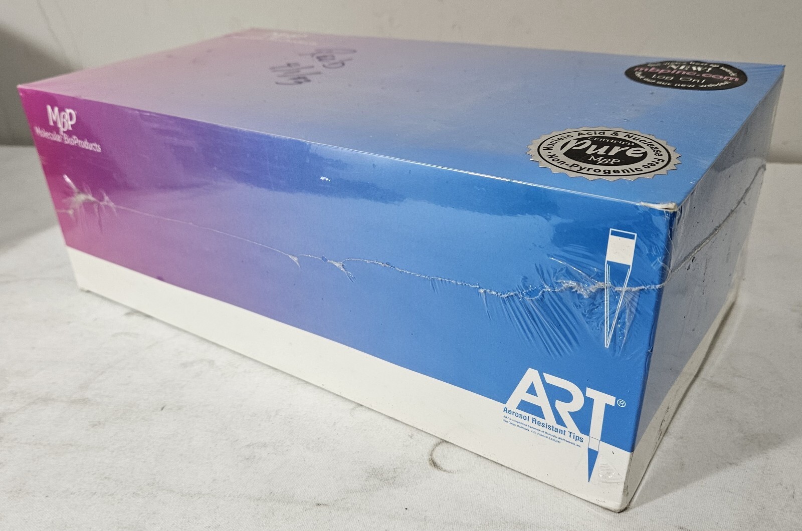 Box of 960 MBP Art 200 Pipet Tips 2069 - 10 packs of 96 Tips/Tray