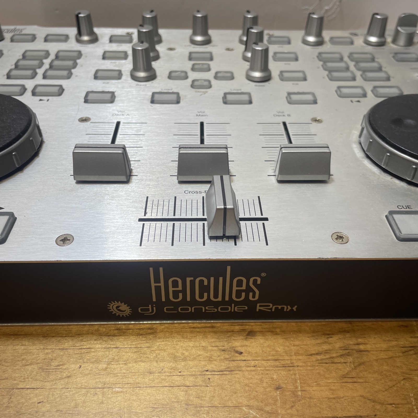 Hercules Dj Console Rmx Dj Controller 4-in/4-out Audio Interface Untested Parts
