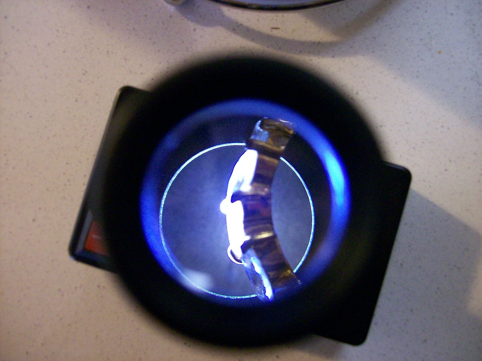 Dark Field 10x Loupe with Desktop Light Darkfield Gem