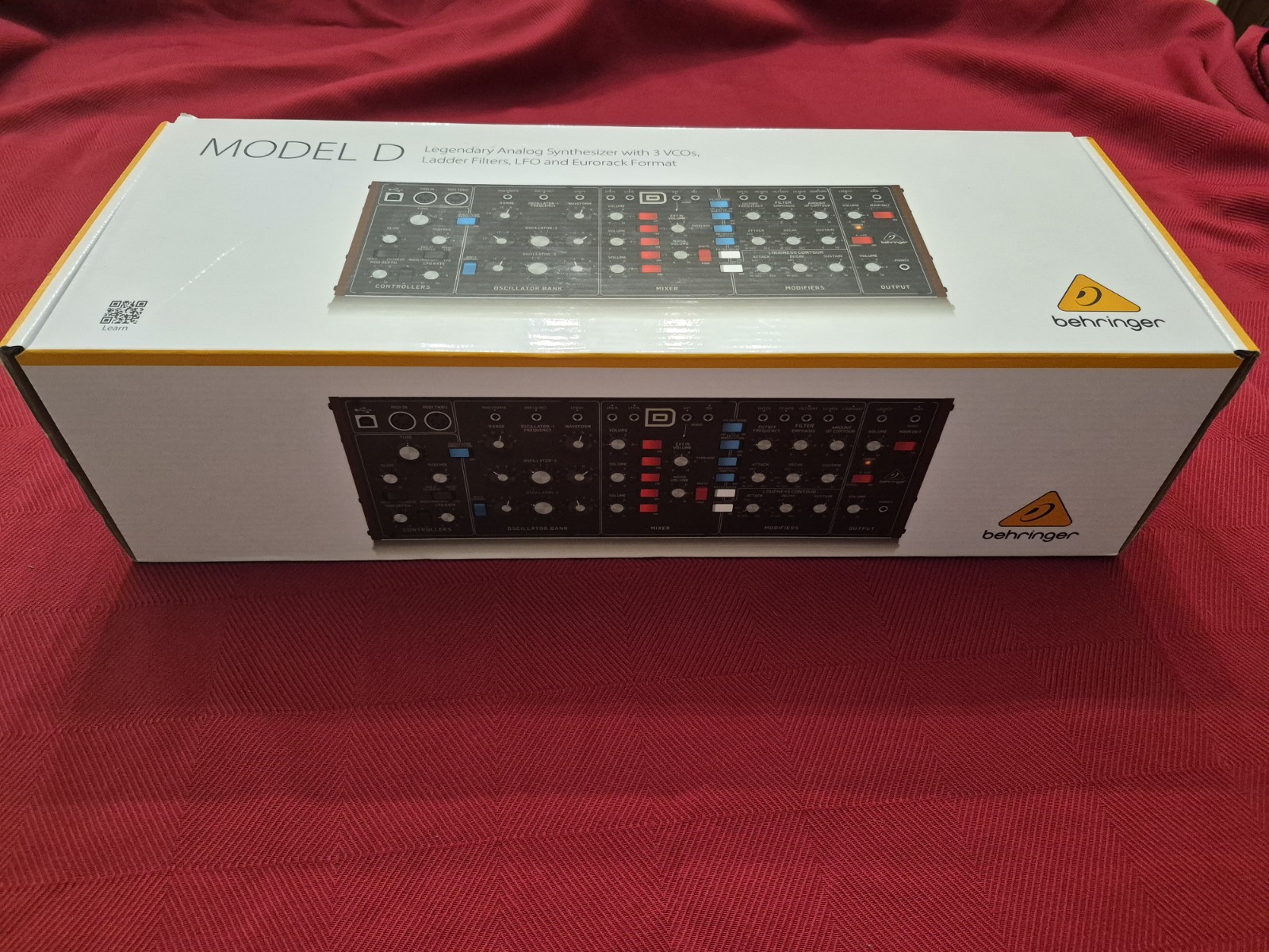 Behringer Model D Analog Synthesizer ~ NIB