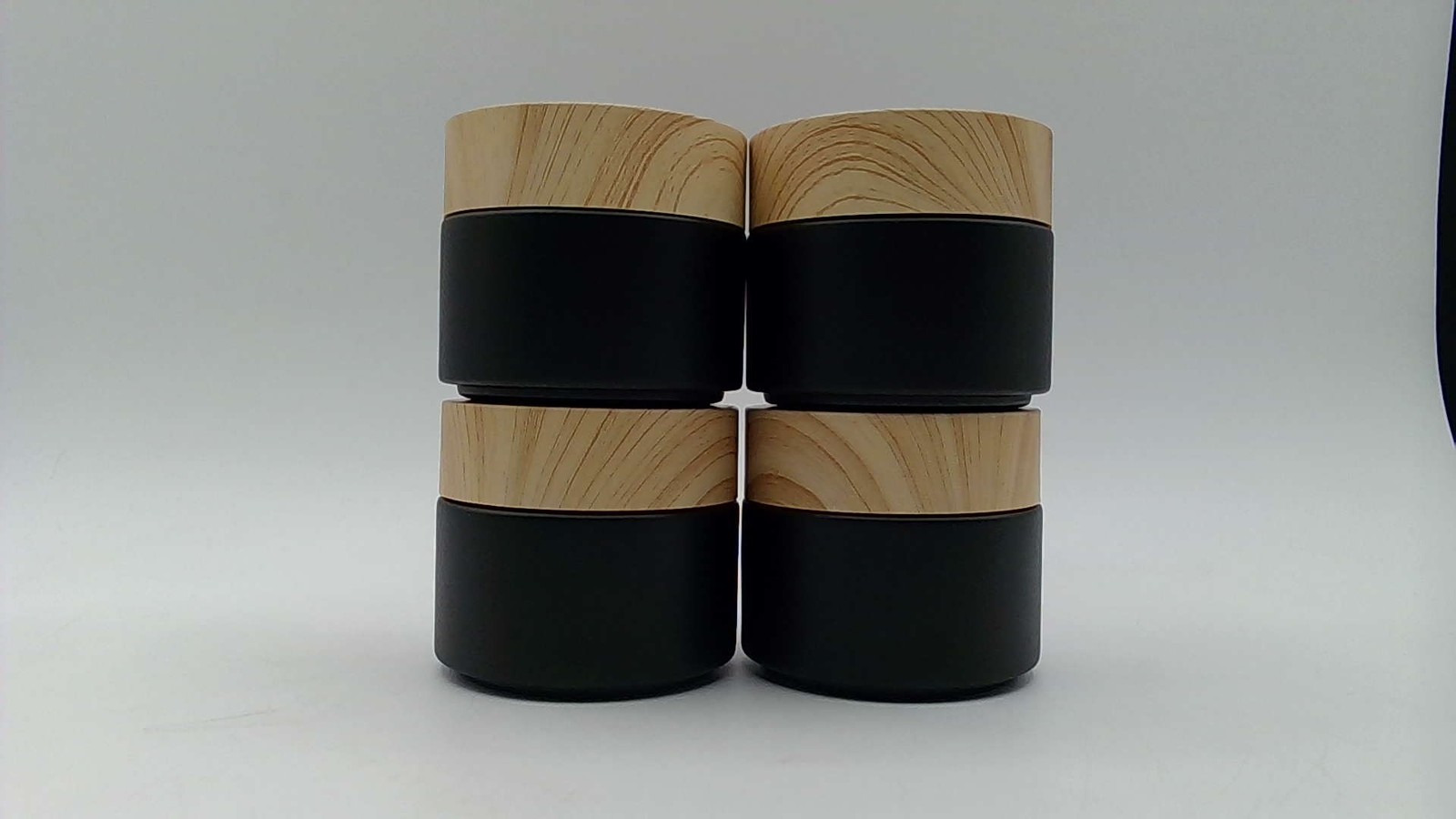 MANHOJIA Black Wooden Jar Cosmetic