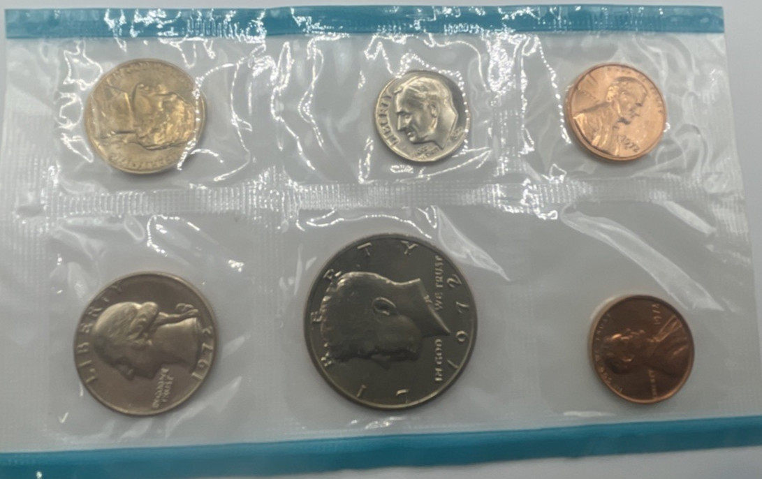 1972 U.S. Mint Uncirculated Coin Set – Mint Cello Packaging