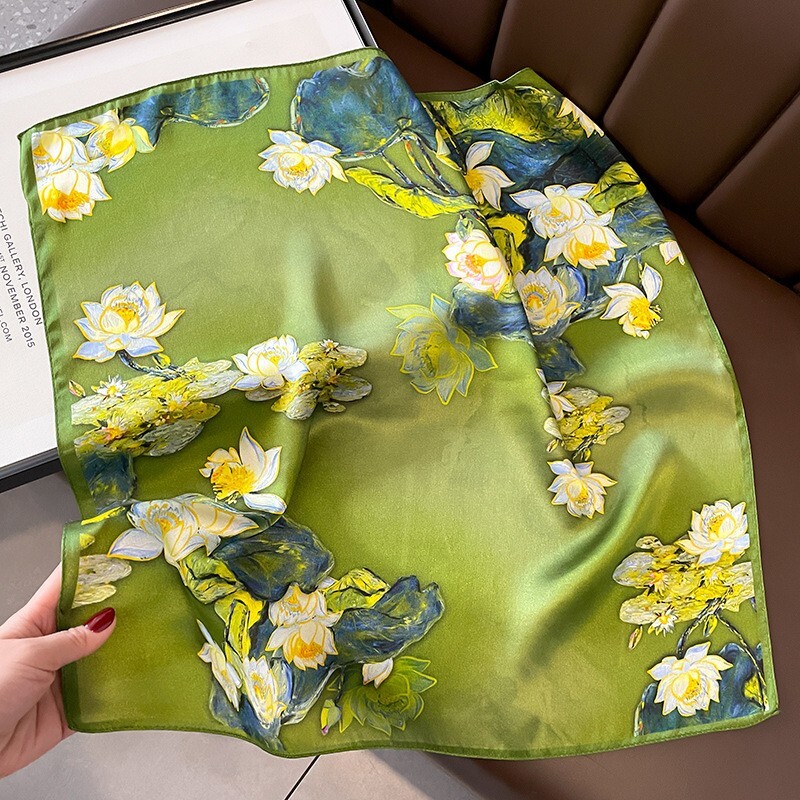 100% Pure Silk 21'' Scarf Women Green Lotus Flower Kerchief Small Square Bandana