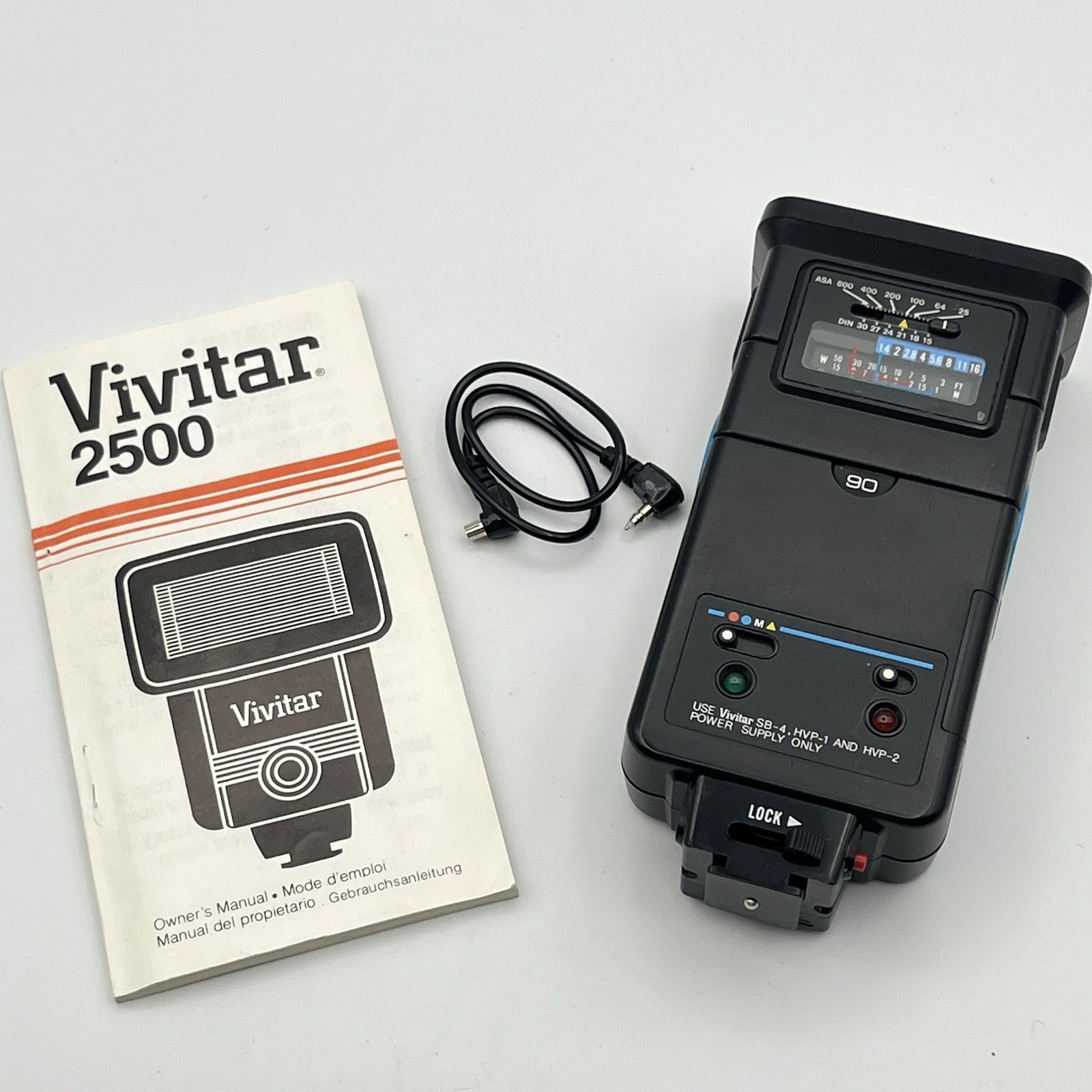 Vivitar Zoom Thyristor 2500 Mount Electronic Flash With Cord and Manual - PARTS