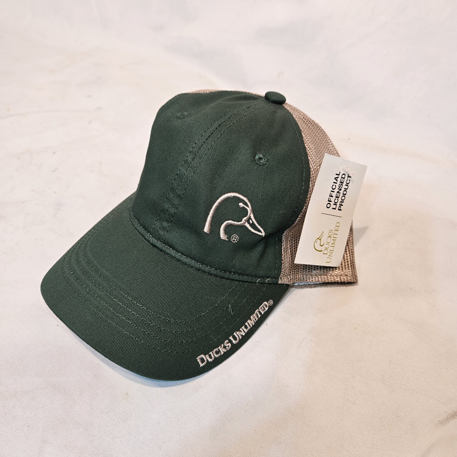 Ducks Unlimited Cap  Green and Tan mesh back  With tags