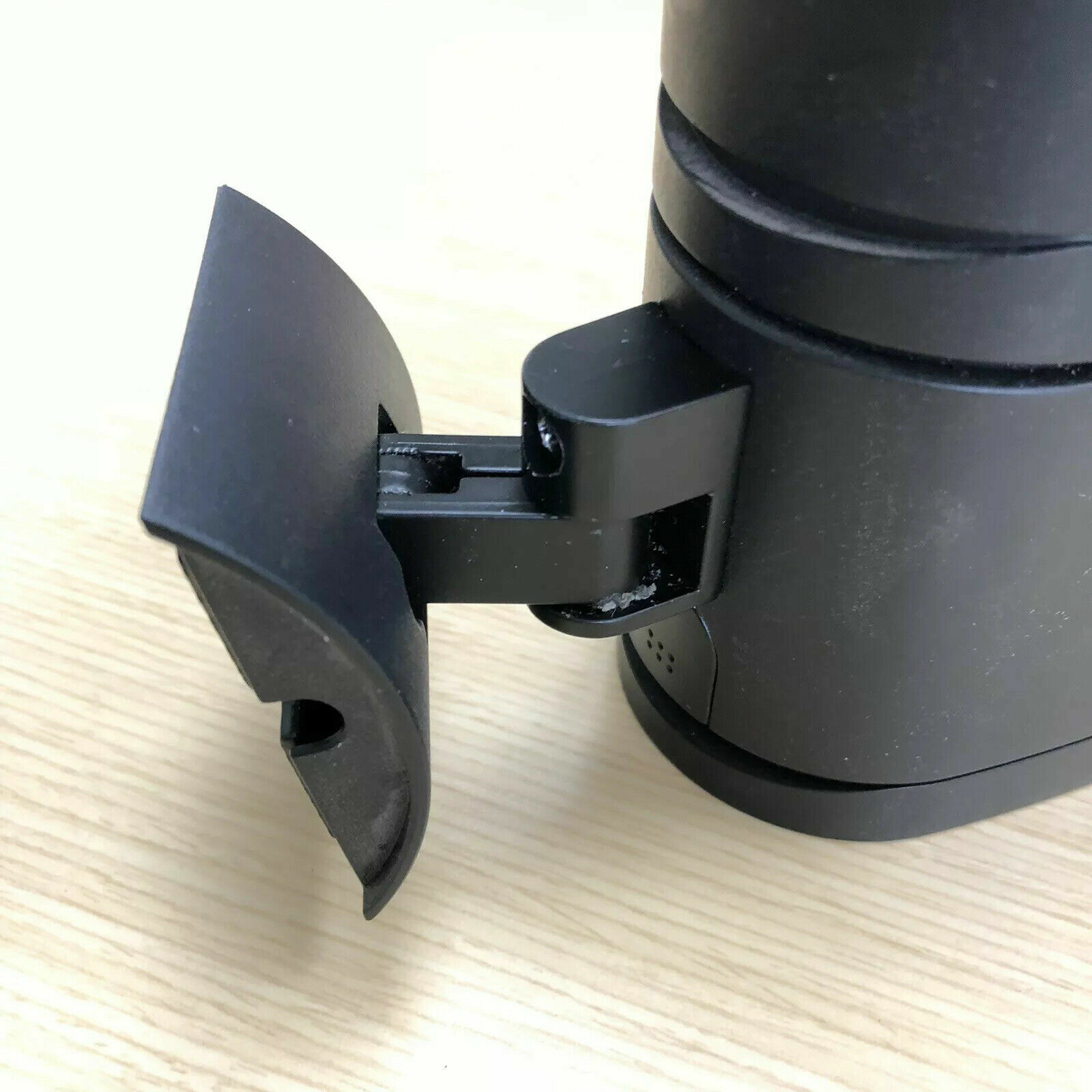 Metal Wall Mount bracket  For Bose Lifestyle speaker - Black Single