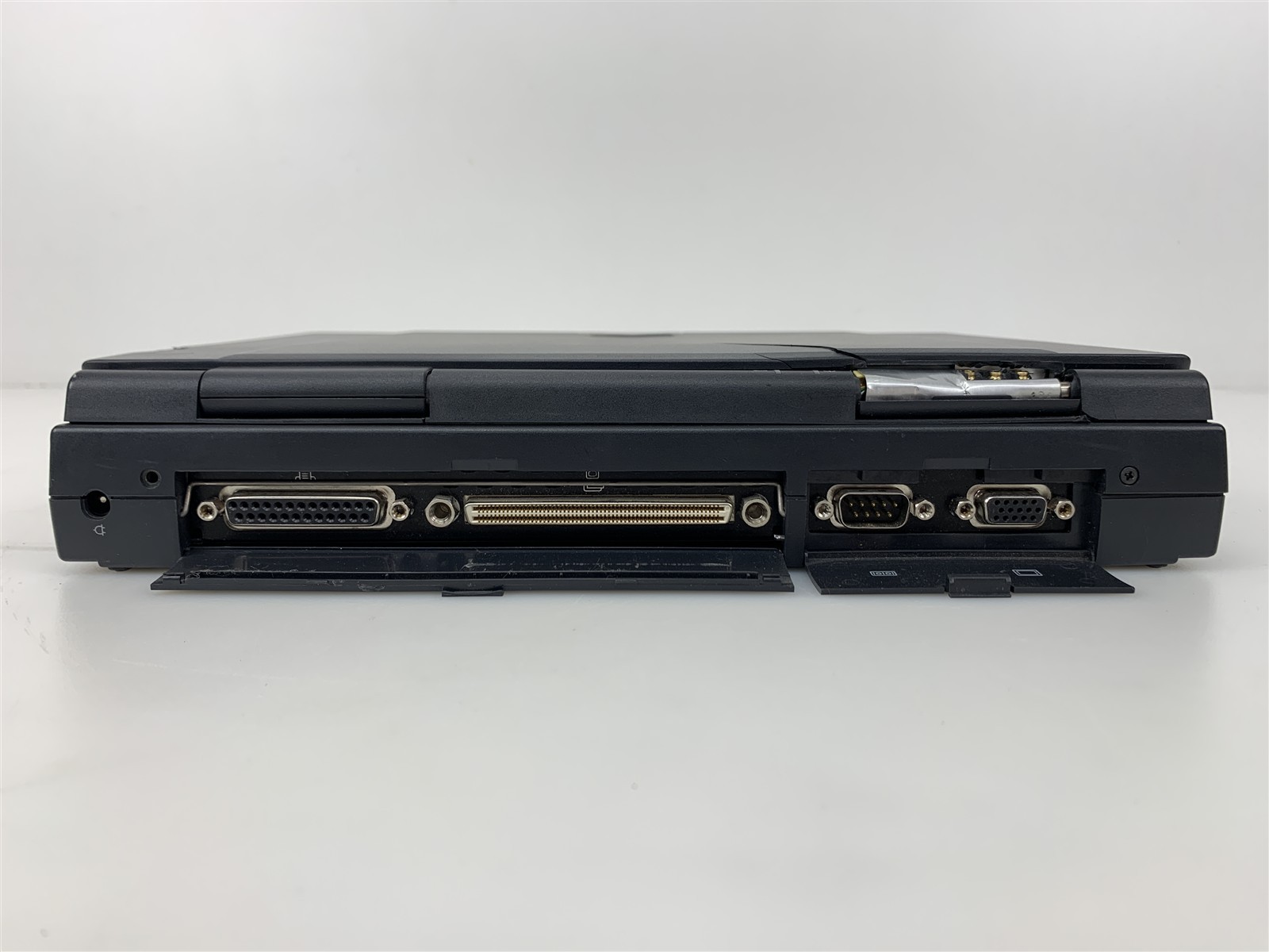 Gateway2000 Solo 2100 12" Screen Laptop - Untested