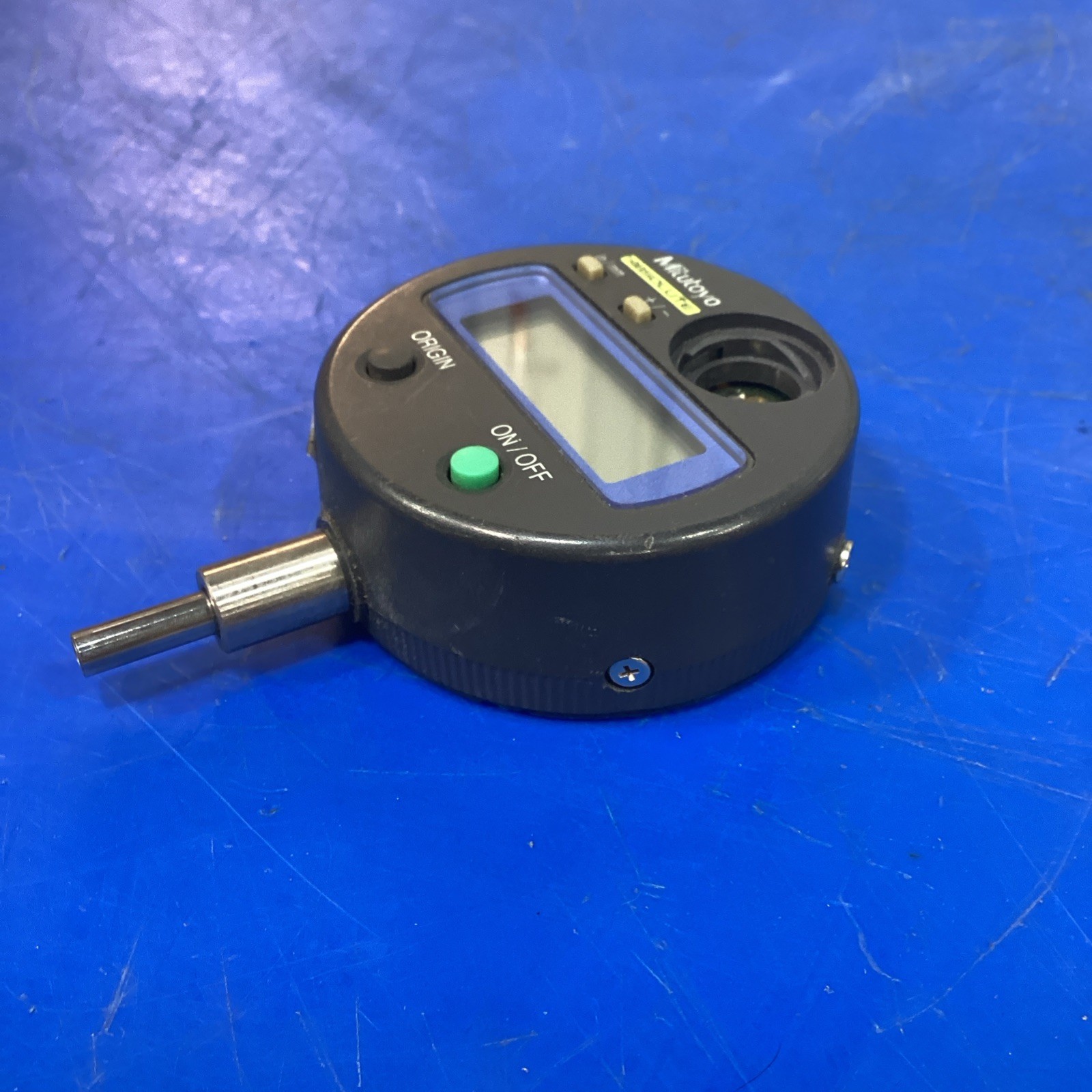 MITUTOYO 543-683B, Model ID-S1012EB - Missing battery cover
