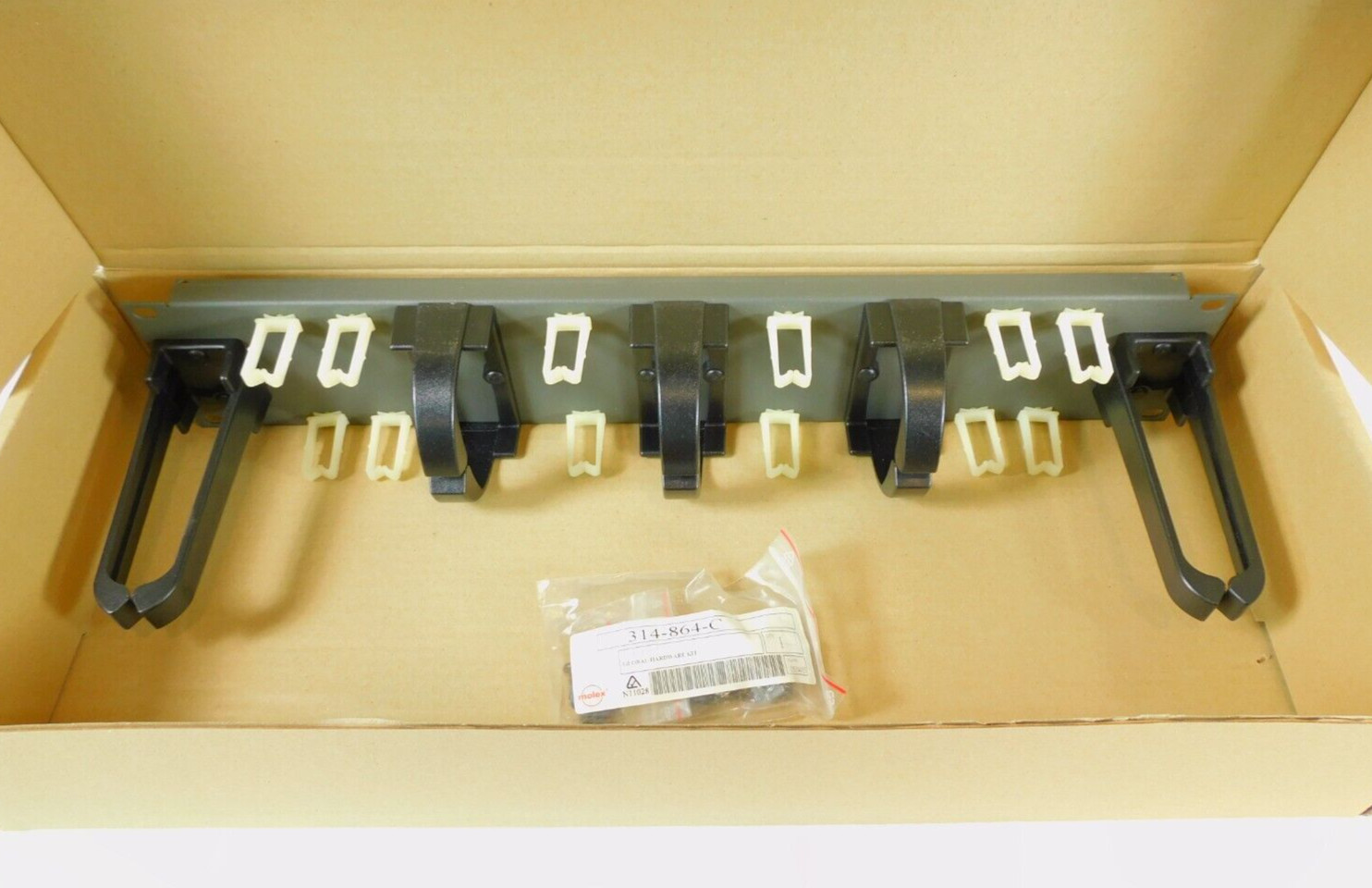 Cross Connect Wire Manager High Density Ring Run Panel, 2U, 25.B031G Molex
