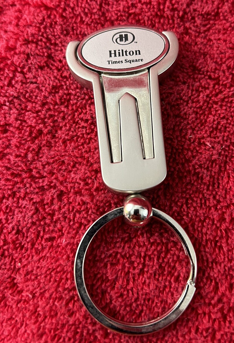 Hilton Times Square key Chain Metal magnetic Golf Ball Divot Tool