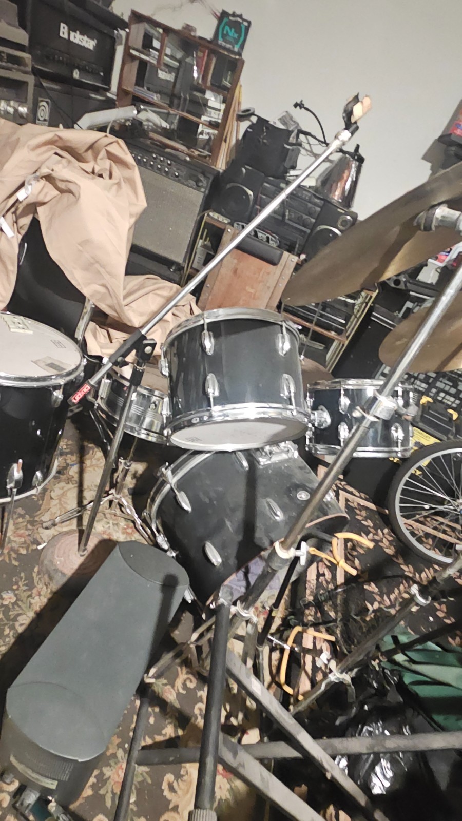 Drum set