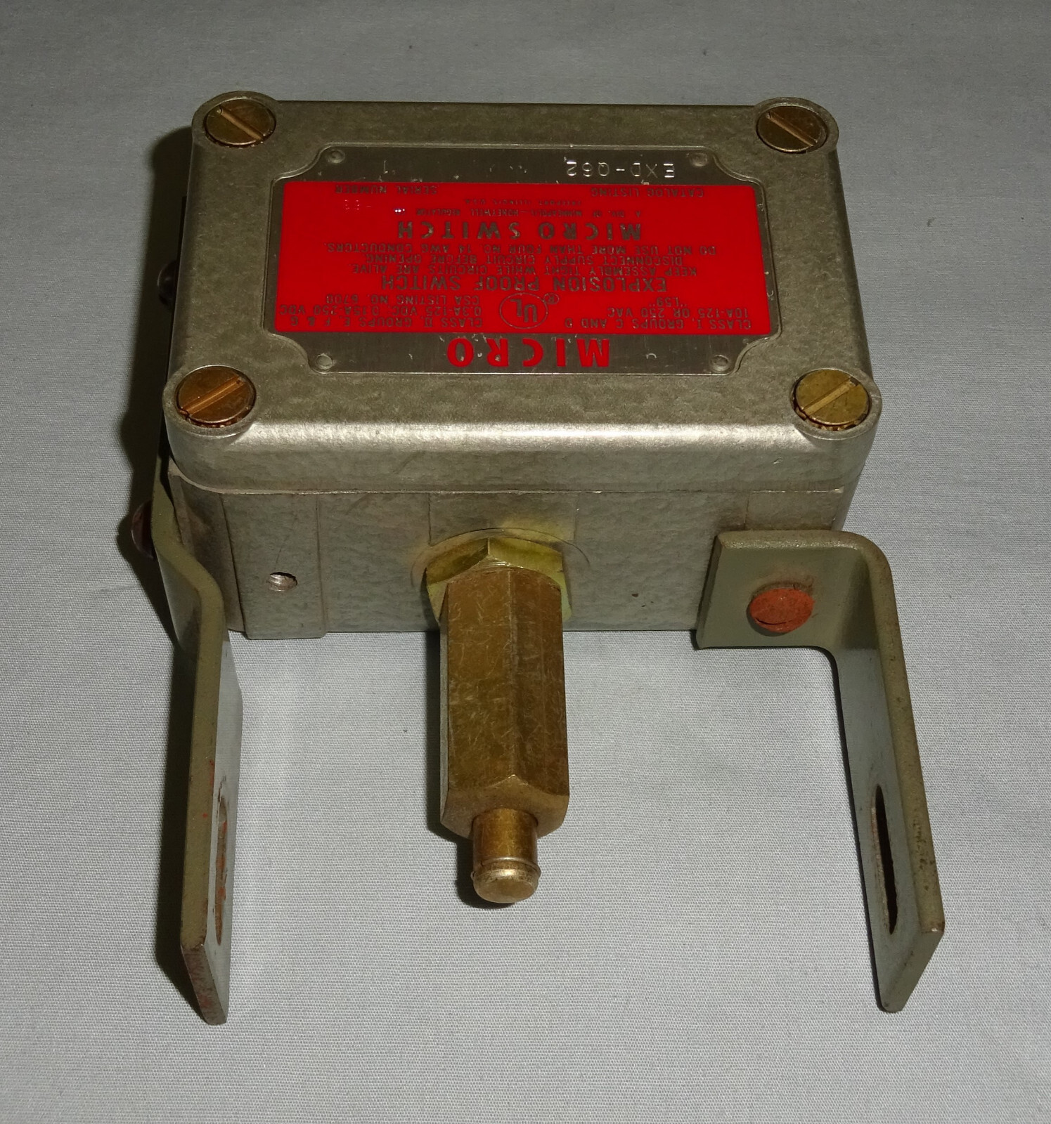 Microswitch EXD-Q62 Explosion Proof Switch EXDQ62 Micro NEW