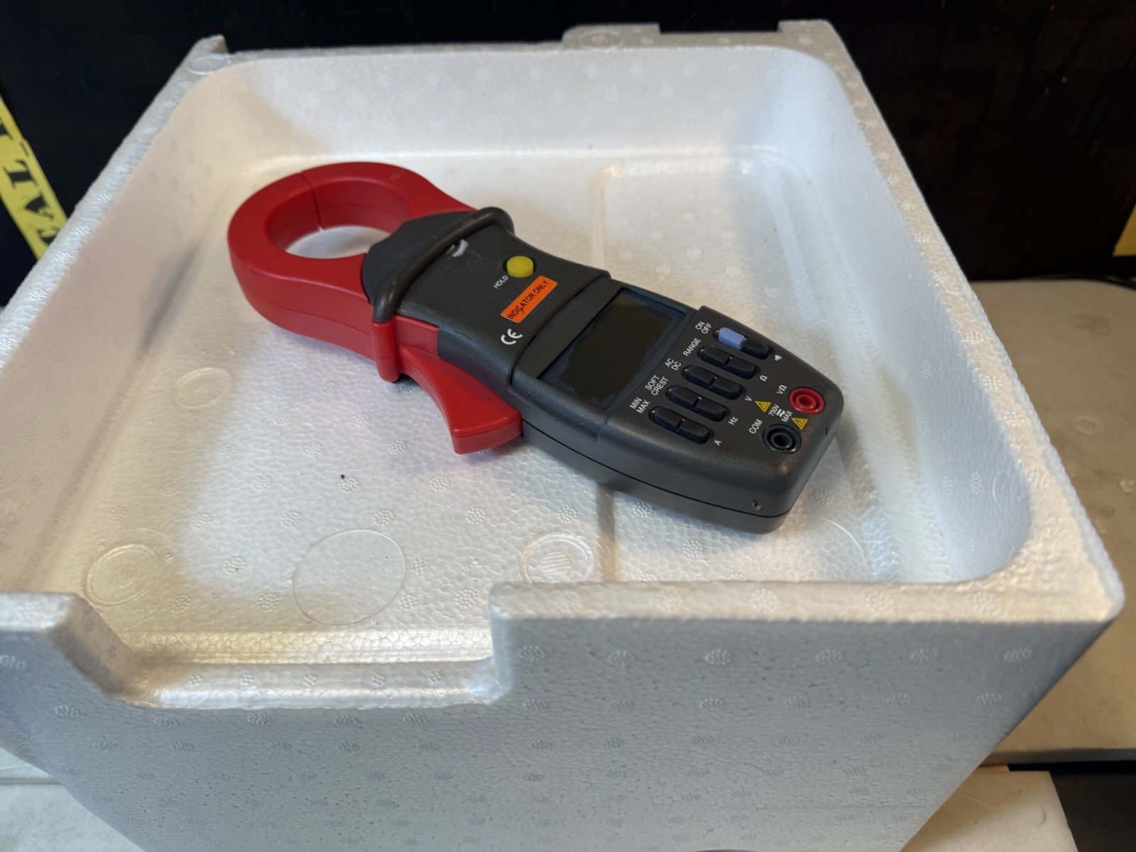 FINE INSTRUMENTS 131 CLAMP ON Multimeter