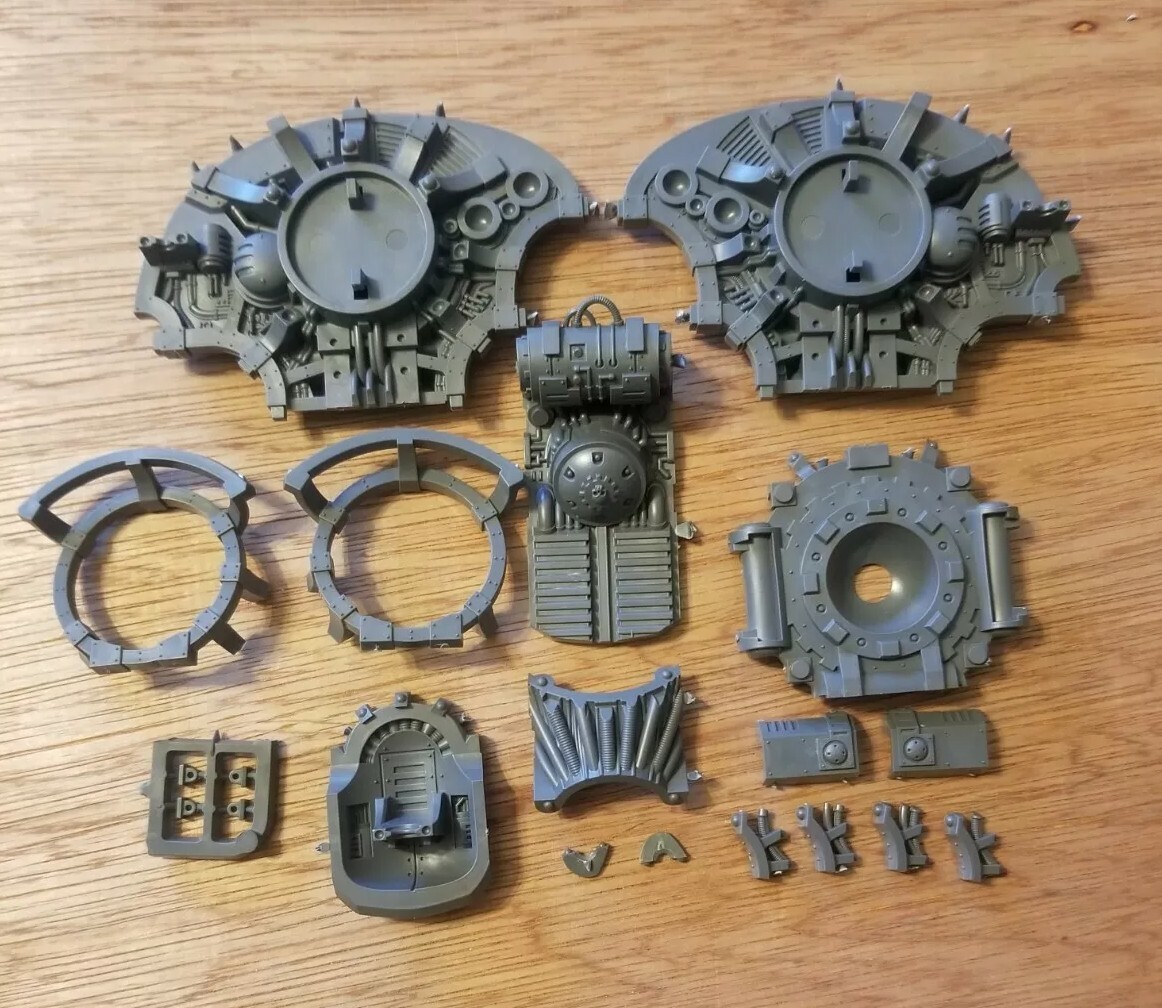 Warhammer 40k Imperial Knight Body, Hull Bits