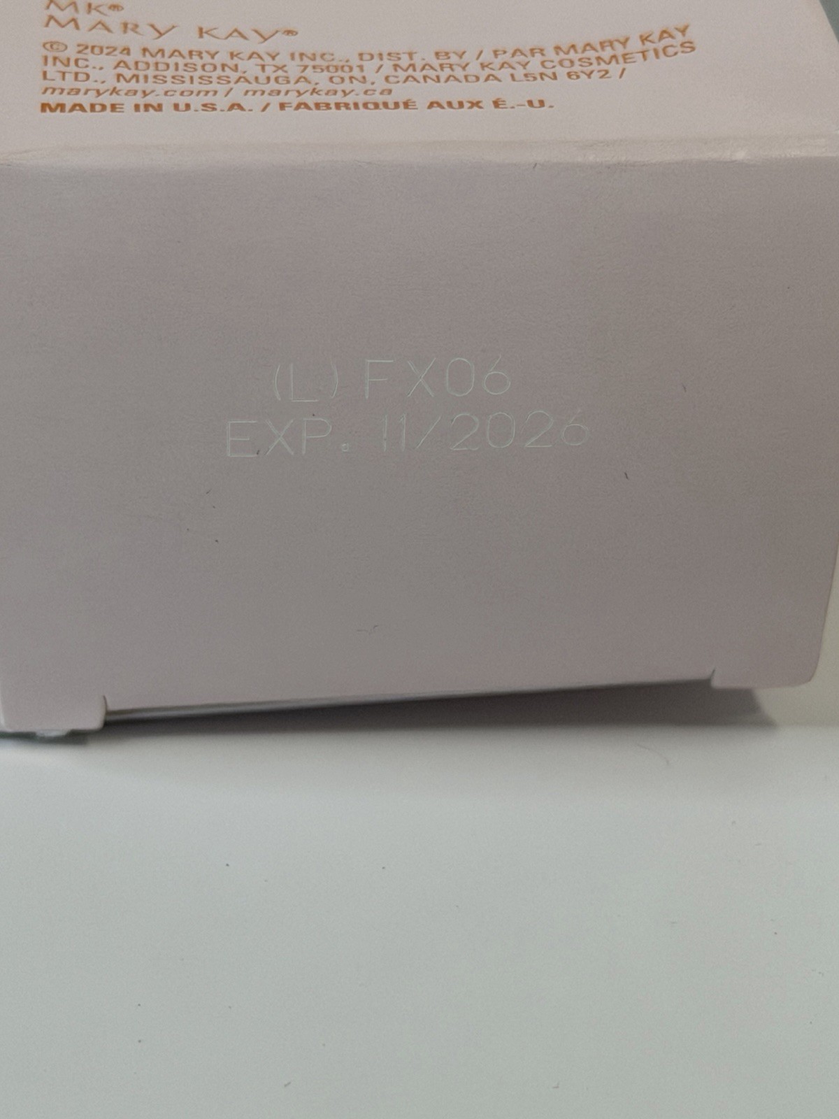 Mary Kay Sunscreen Broad Spectrum SPF 50 4.0 Oz. #237287 NIB Face Body